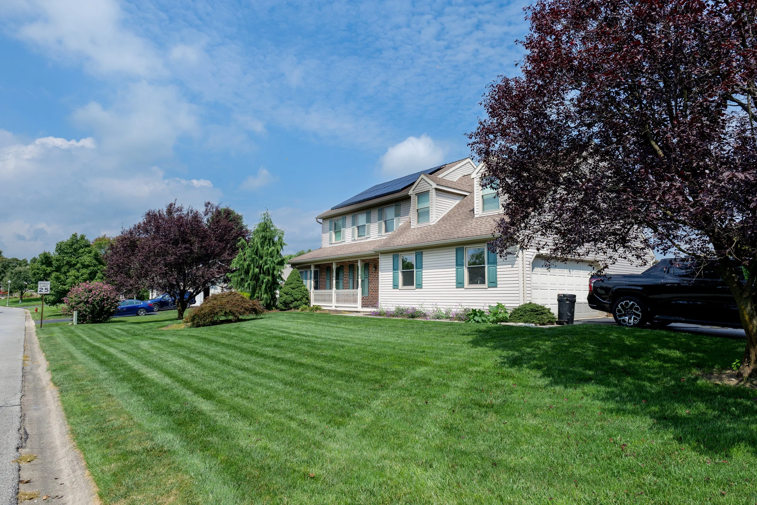 109-SADDLEBACK-DR-MARIETTA-1.jpg