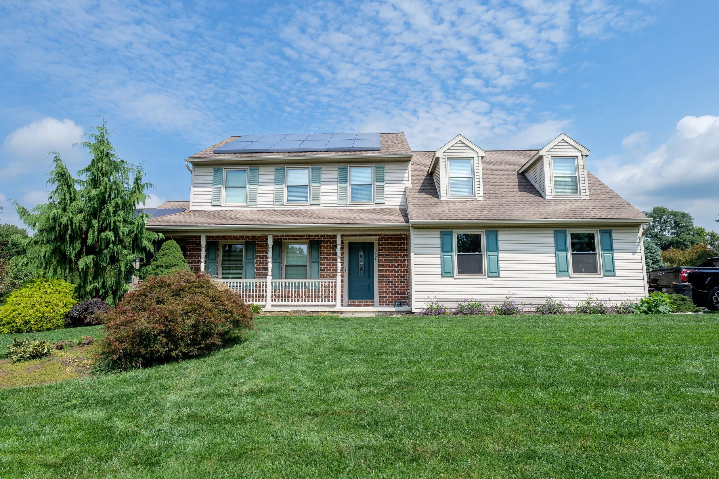 109-SADDLEBACK-DR-MARIETTA-2.jpg