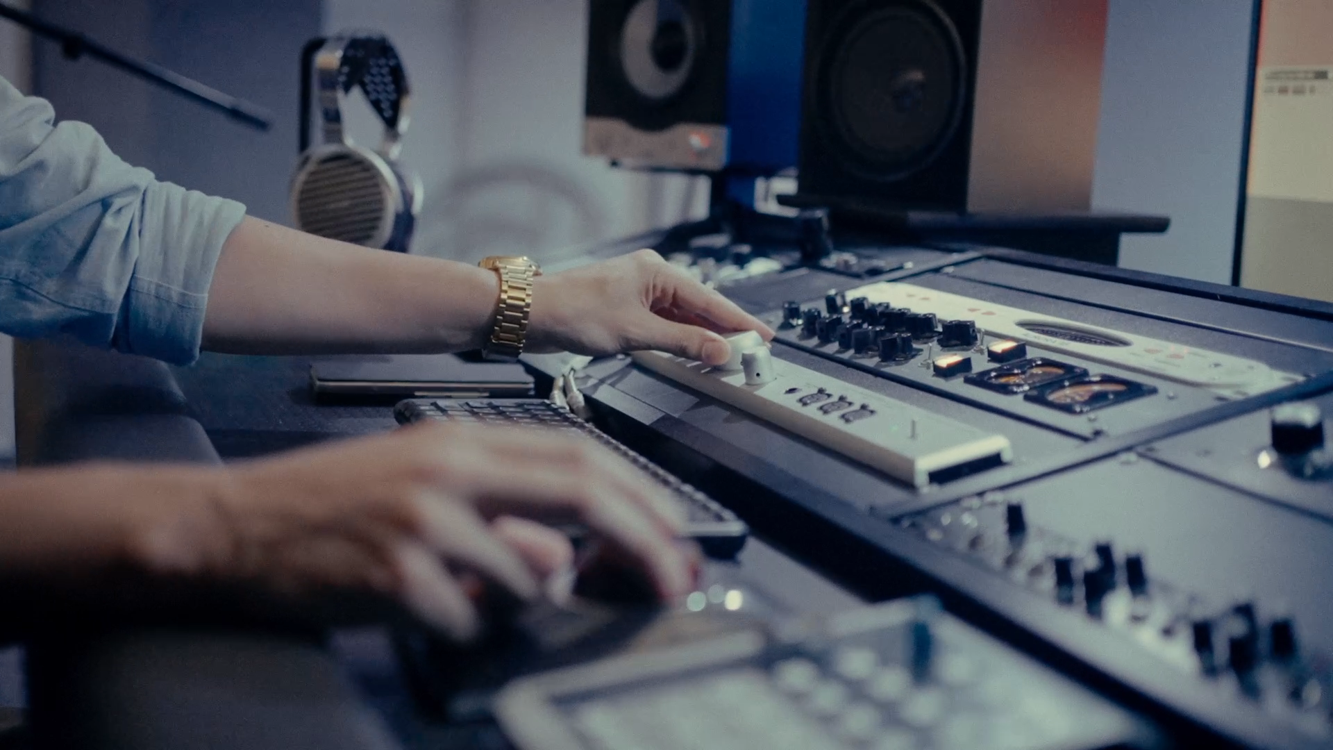 MIXING