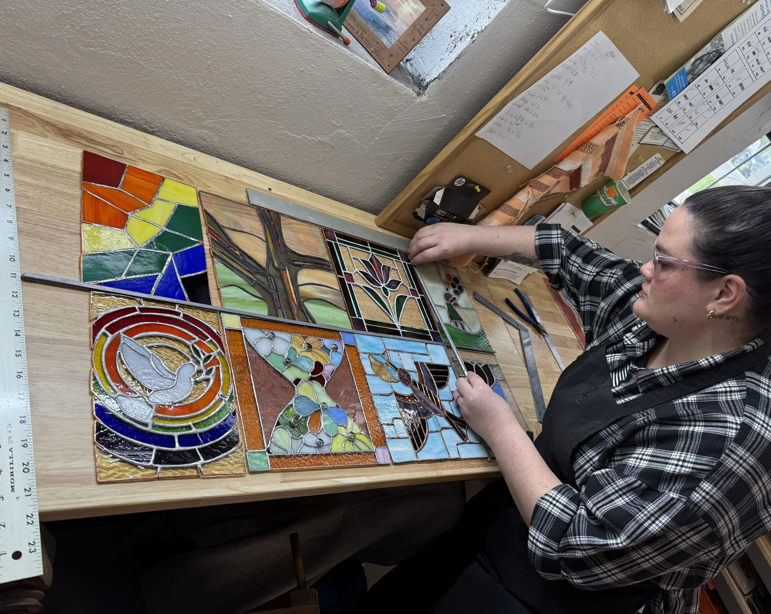 Working on a collaborative window with advanced students.