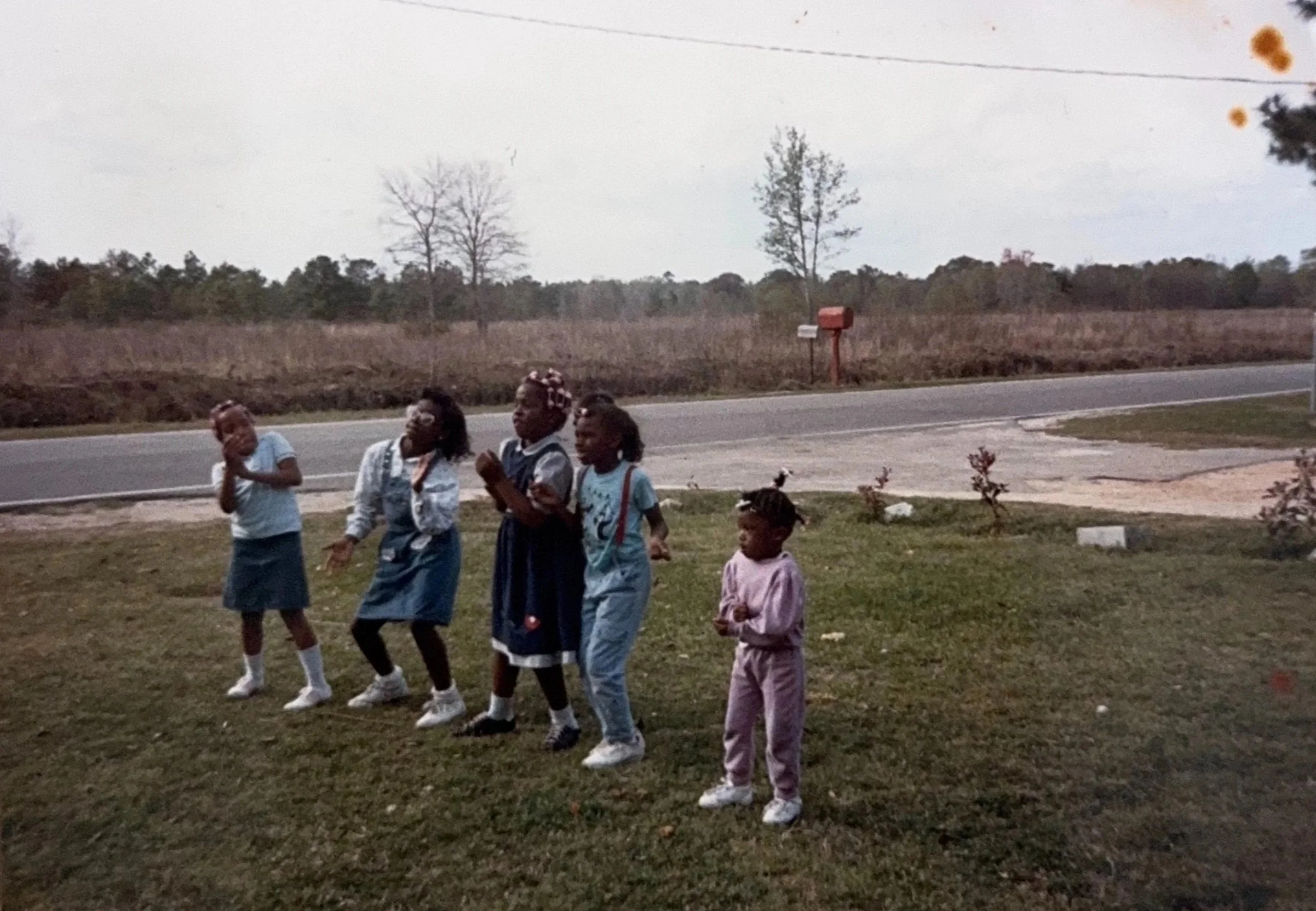 girl_cousins_yard_fun.jpg