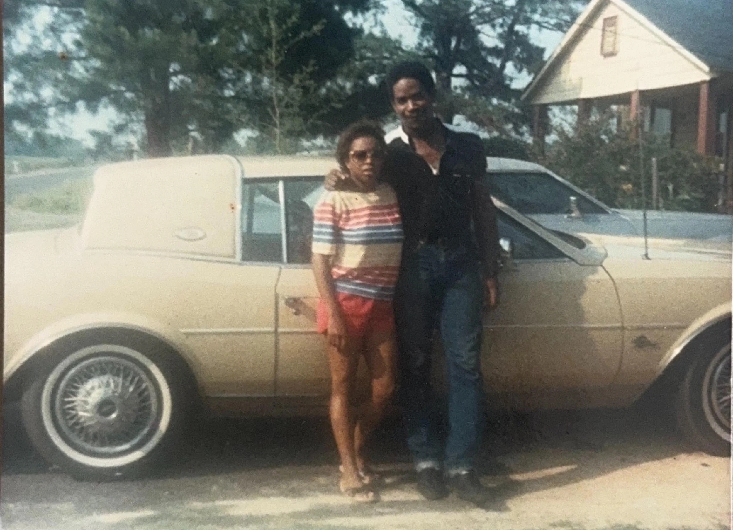 william_carol_car_yard_1985.jpg