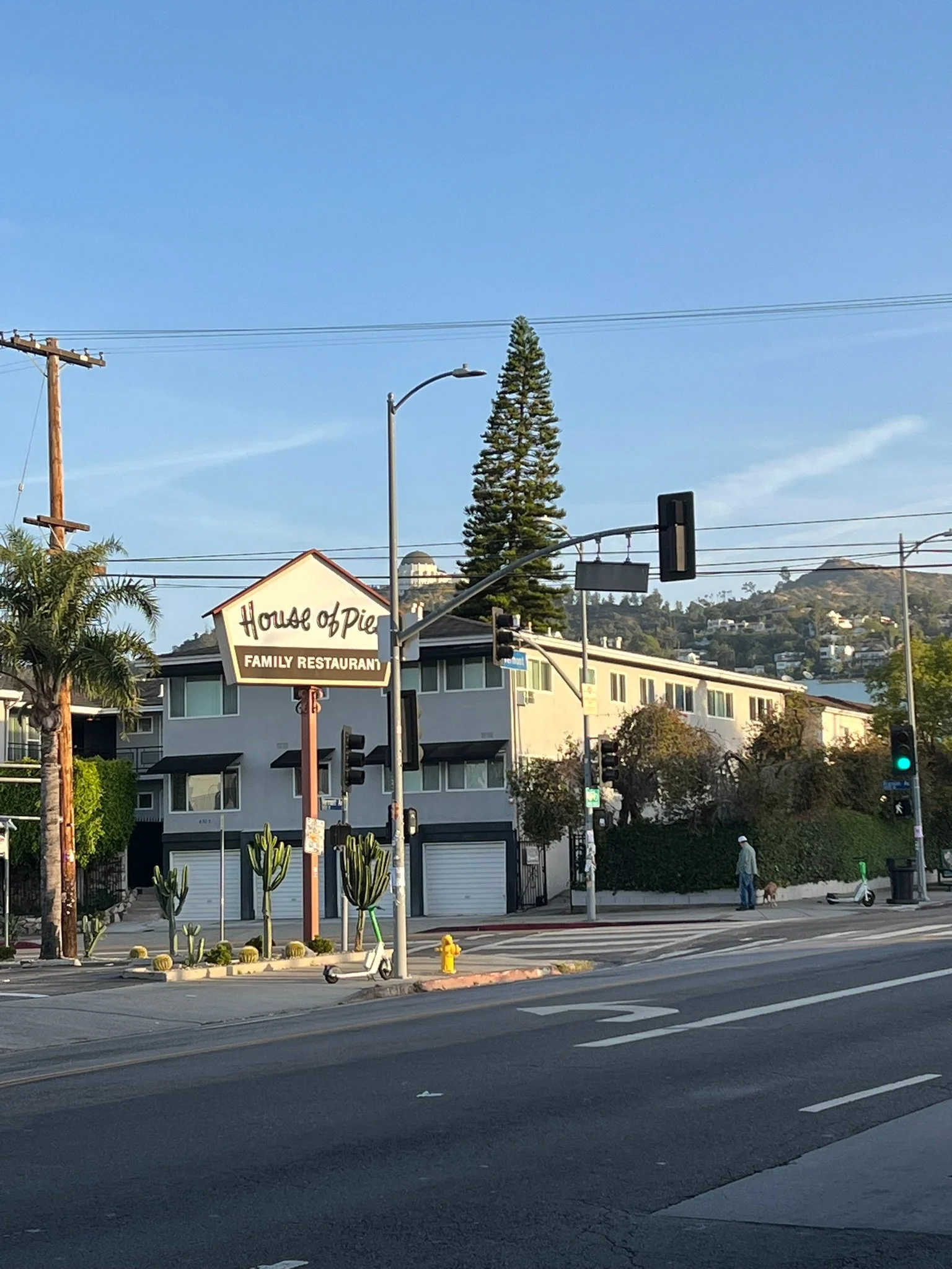 House of Pies street corner in Los Feliz, Los Angeles