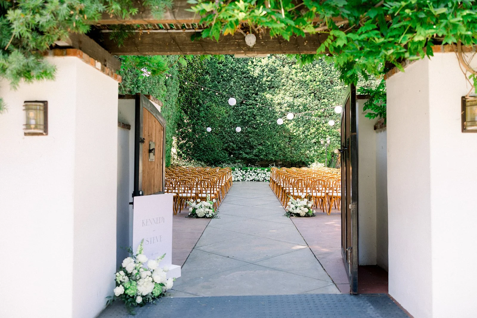 ceremony41299.jpg