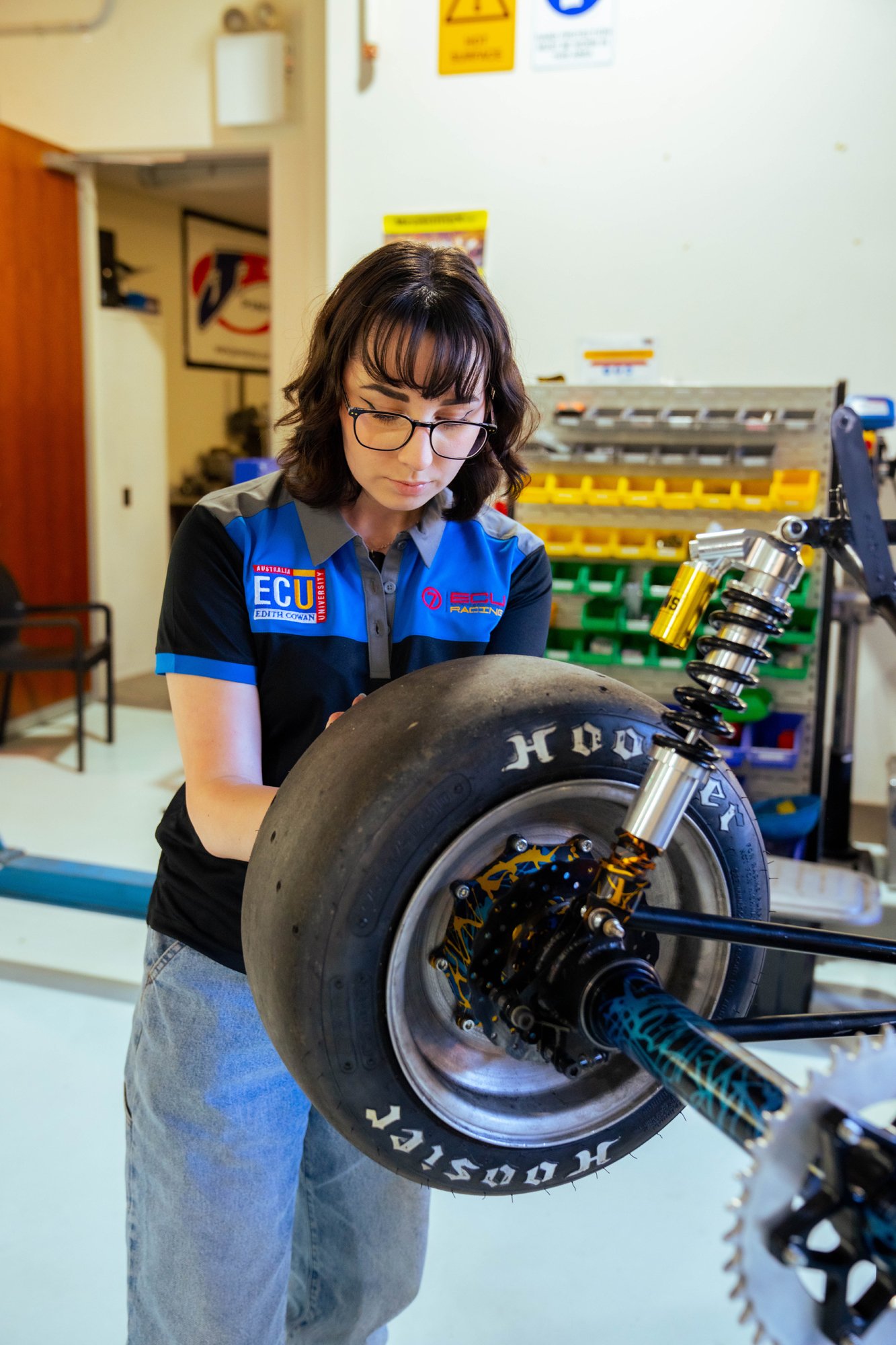 CS23011112_Motorsports-Working-on-Car-08 copy.jpg