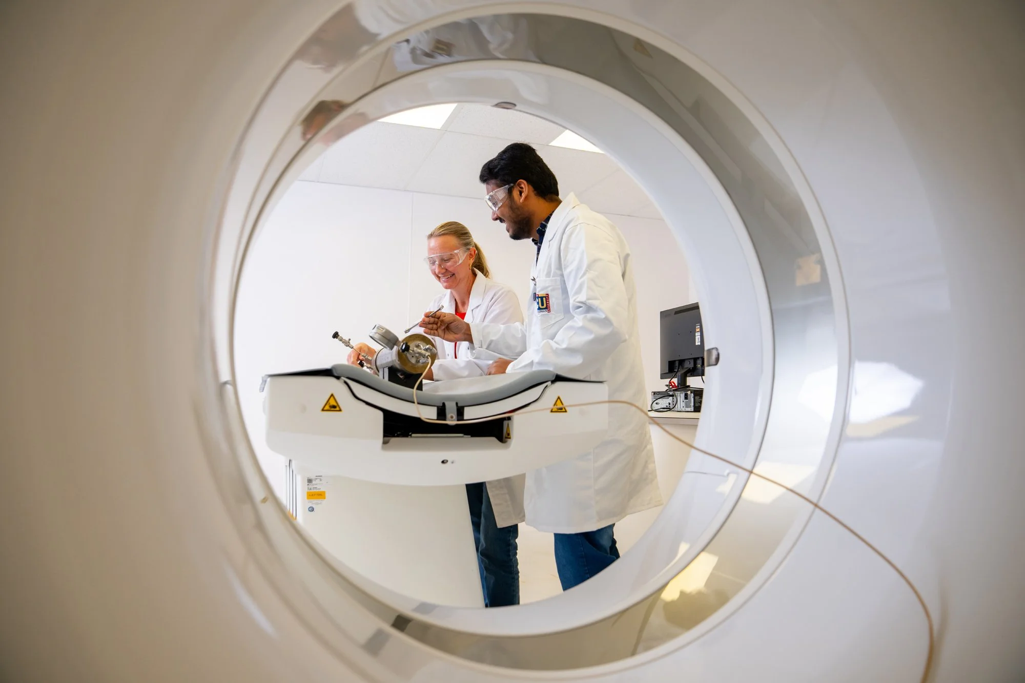 CS24019371_CT Scan Equipment-02.jpg