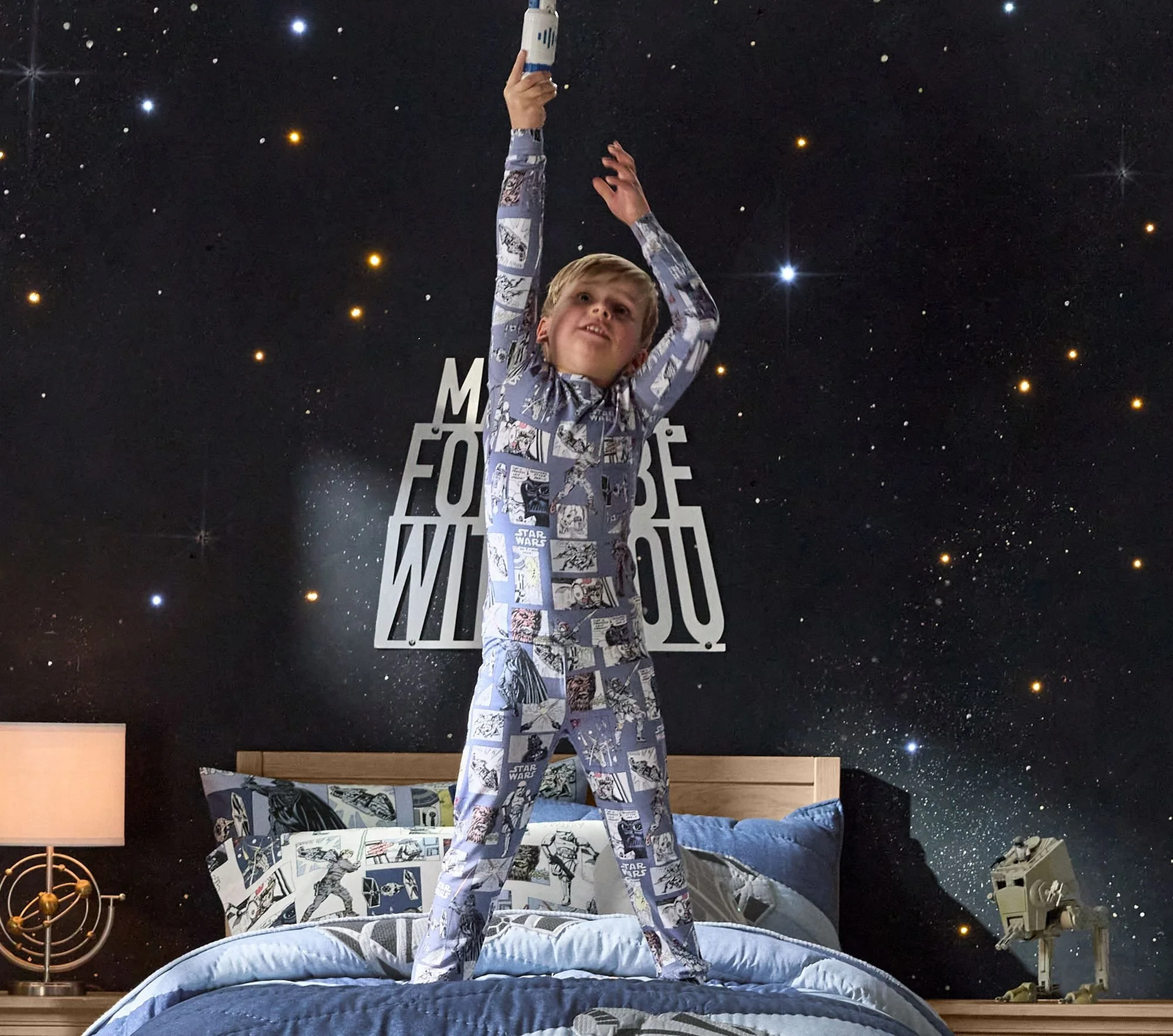 star-wars-saga-heritage-tight-fit-pajama-set-1-xl.jpg