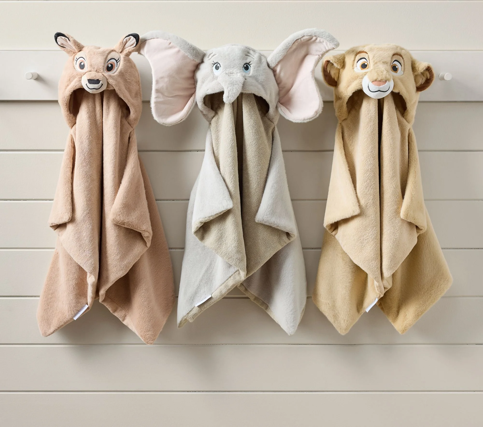 disney-baby-characters-baby-hooded-towel-collection-1-xl.jpg