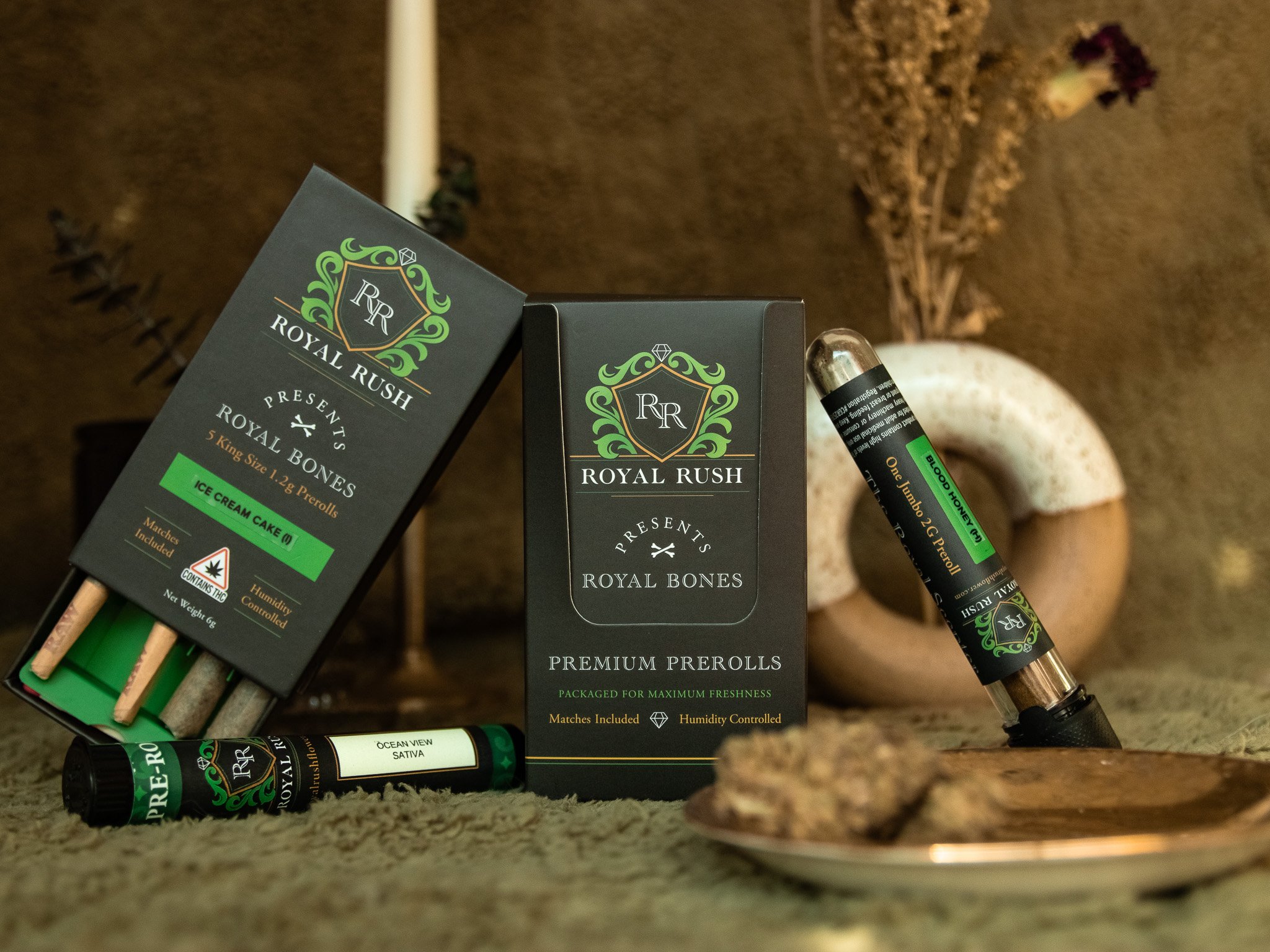 RoyalRush_Packaging1.jpg