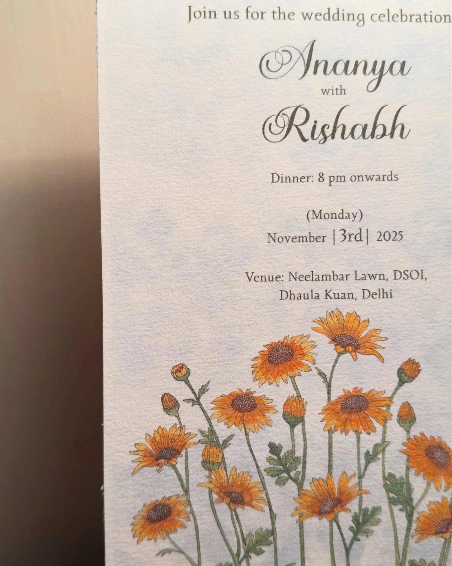 a floral wedding invite 🌻💌
.
.
.
#weddingday #weddinginvite #weddinginvitation #weddinginvitations #weddingcards #weddingcard #weddingpreps #handmadeinvites #handmadecards #handmade #watercolor #watercolourcards #artspreeeee #indianweddinginvitatio
