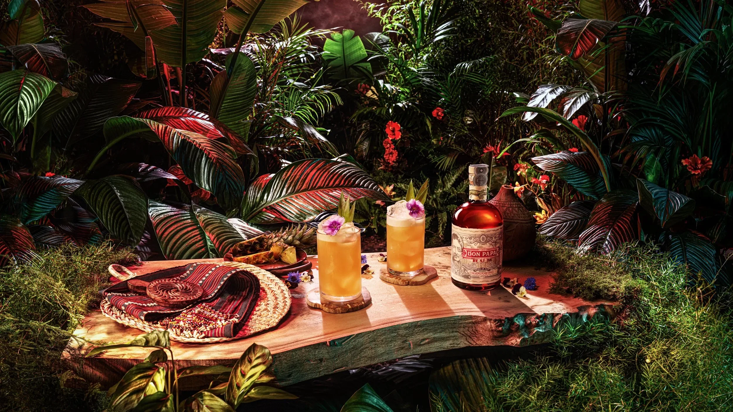 RUM-WORLD_Birds-Of-a-Feather_SingleIsland_Bottle_16.9 copy.webp