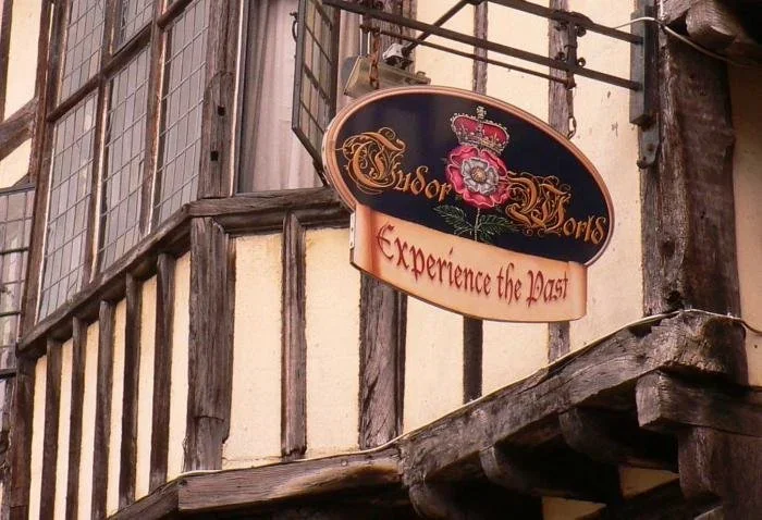 2907_58_Tudor+World_700.webp