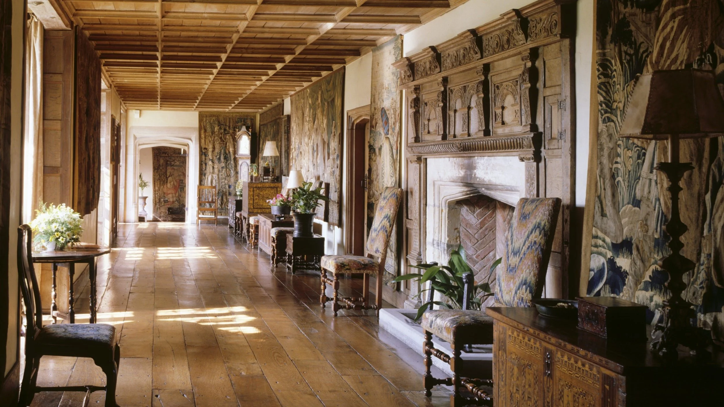 long-gallery-packwood-house-warwickshire-82725.jpg