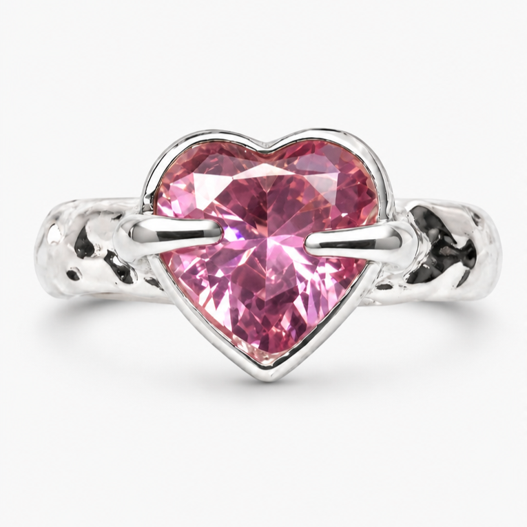 Love hurts ring