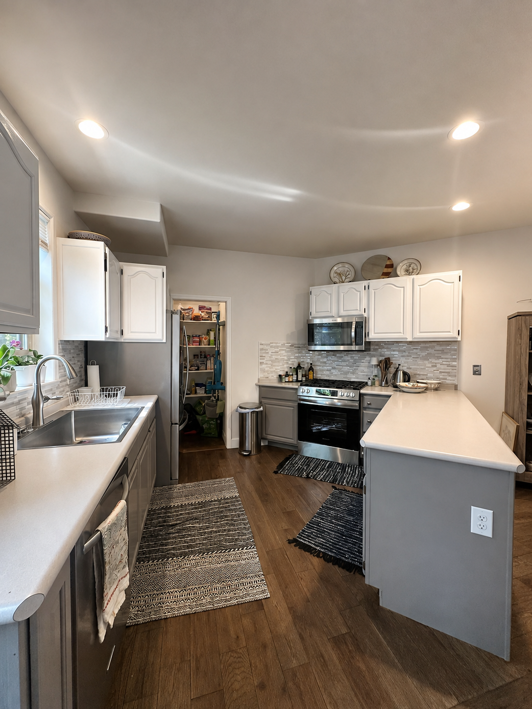 Kahn-kitchen-finished.png