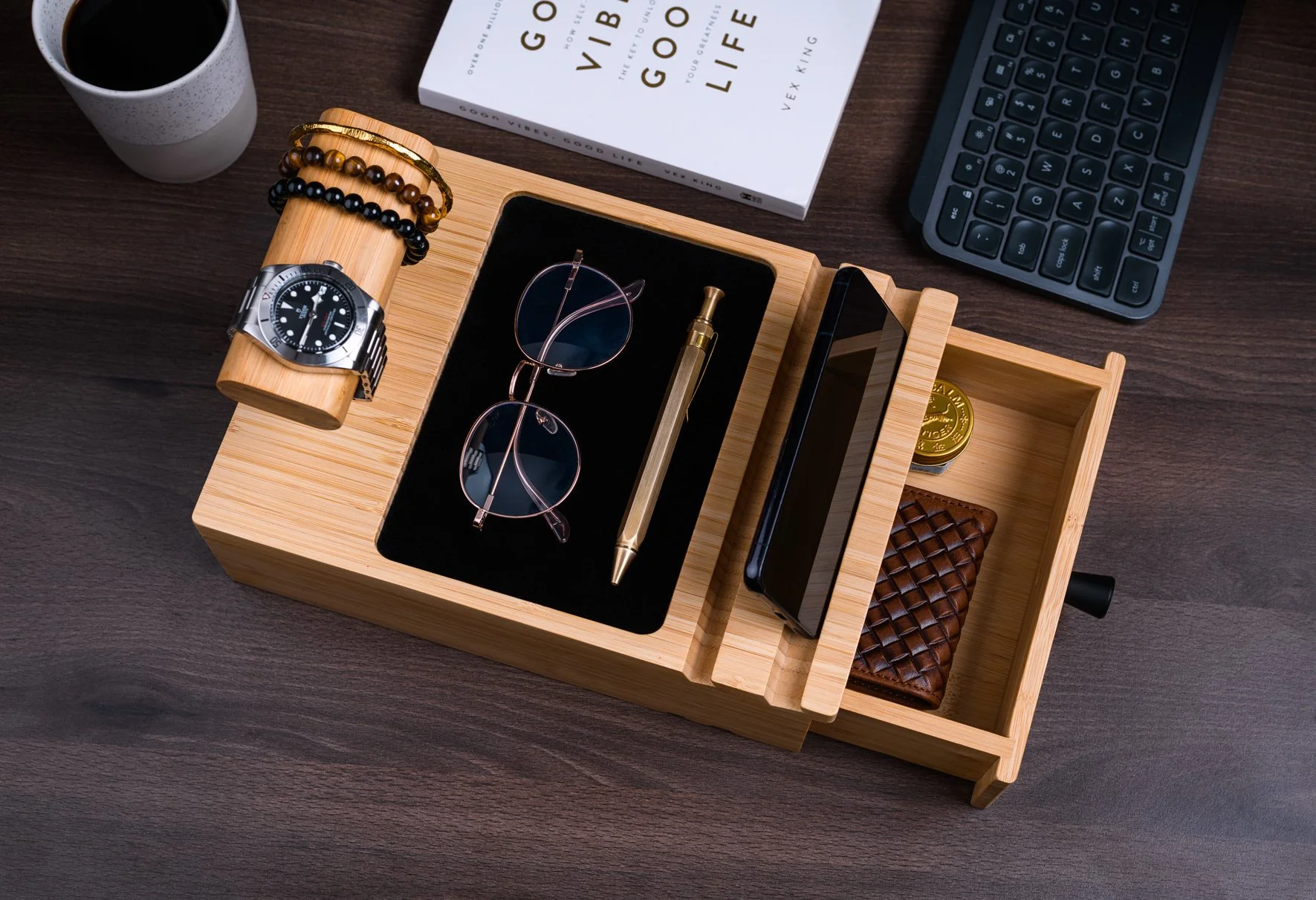 Product-Photography-In-Phuket-(62).jpg