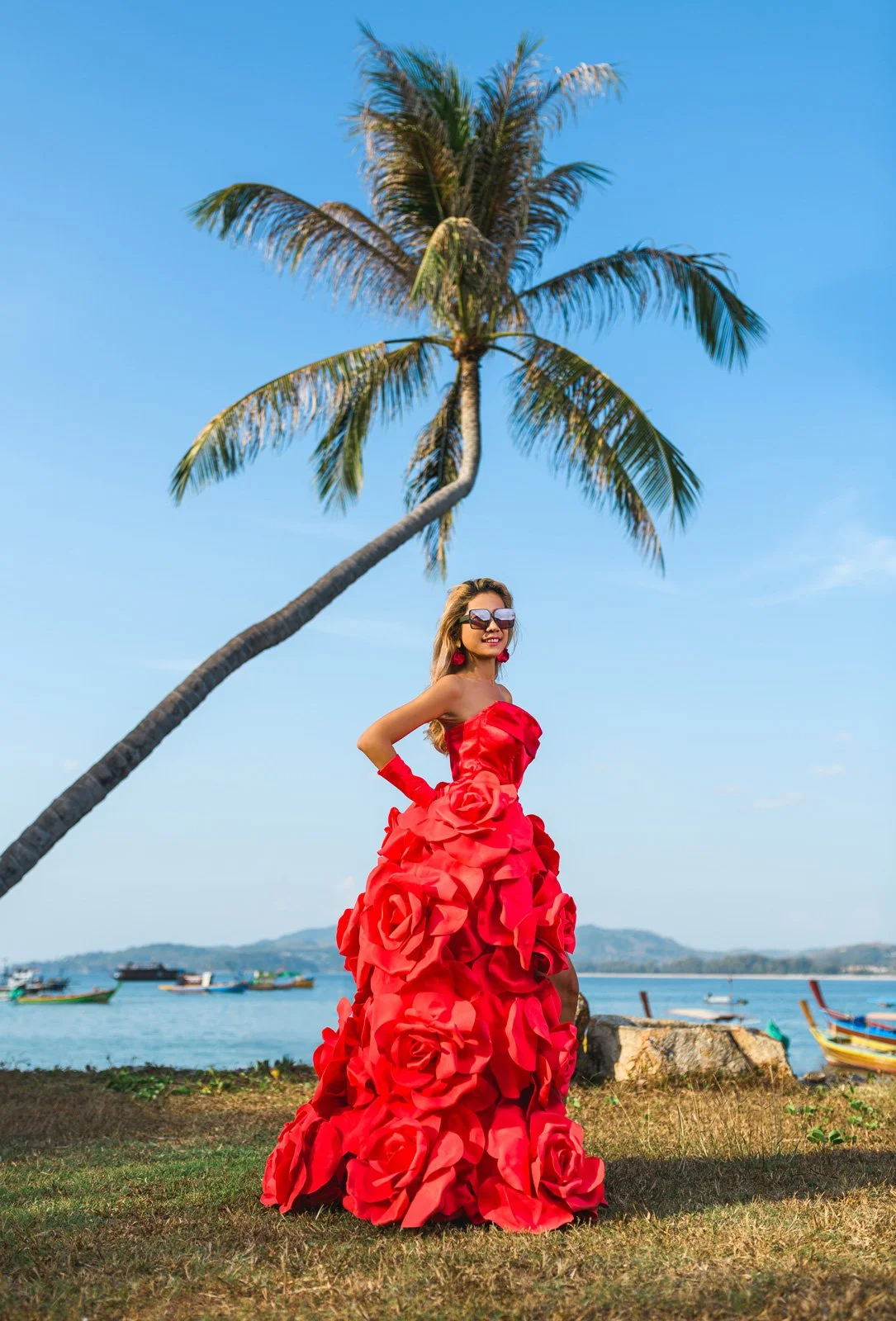 Portrait-Woman-Red-Dress-Bangtao-Phuket-(01).jpg