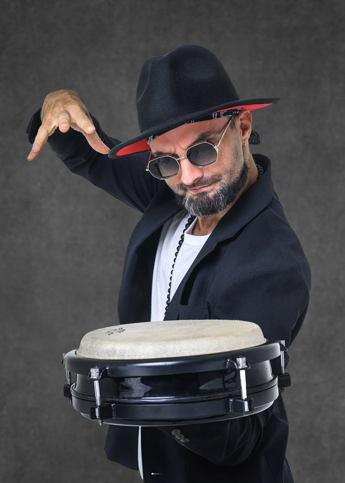 Phuket-Photographer-Studio-Portrait-Band (1).jpg