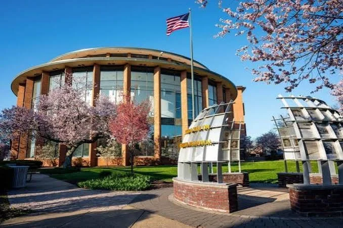 Bucks County Courthouse in Doylestown PA, a landmark in the Central Bucks County community served by real estate advisor Jeff Linden of RE/MAX Services.