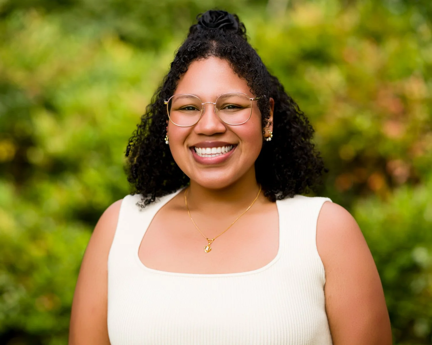 Joanna Candanedo a Licensed Clinical Social Worker licensed in New Jersey, Georgia, New York, and Illinois. Her approach is a compassionate, collaborative approach to therapy, tailoring treatment to each client's unique needs and goals.