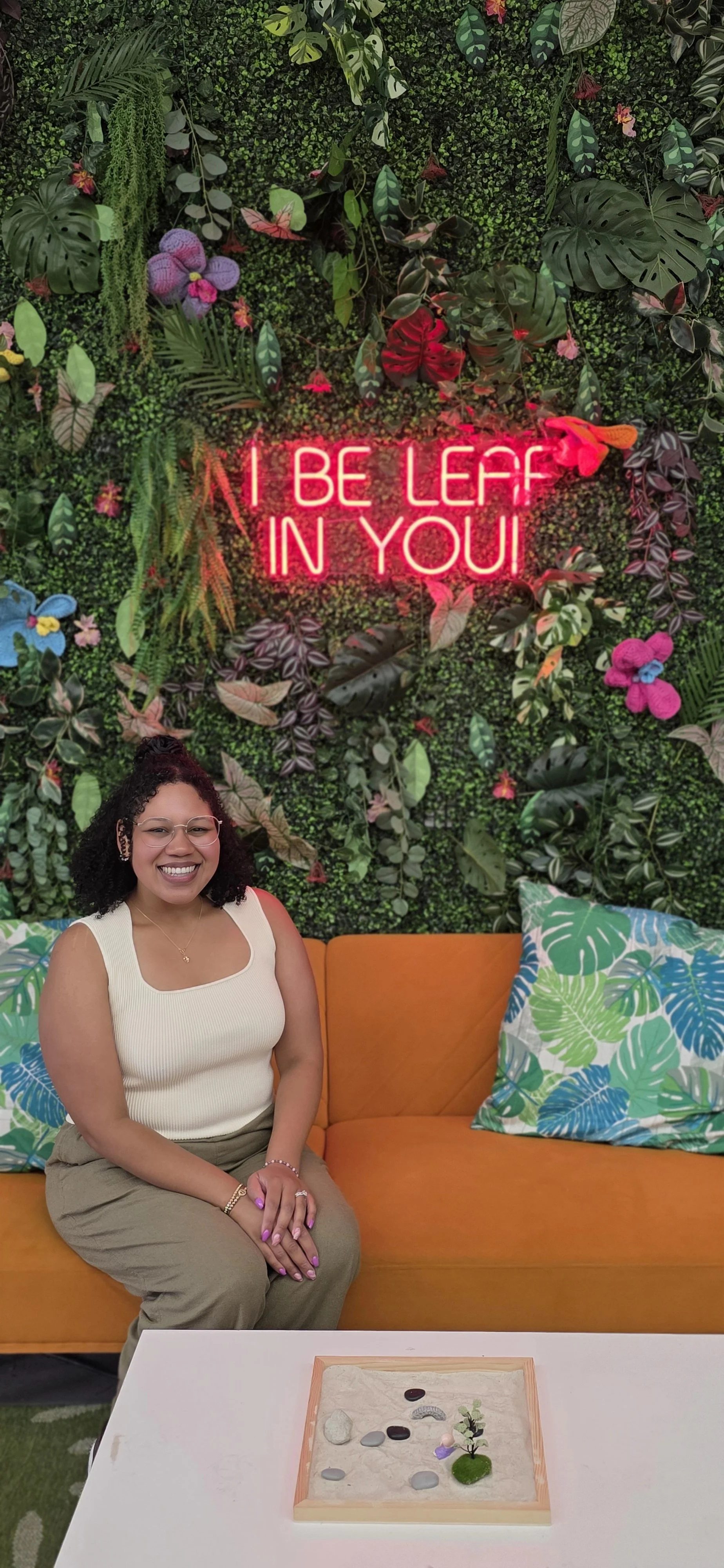 Joanna Candanedo a Licensed Clinical Social Worker licensed in New Jersey, Georgia, New York, and Illinois ready to assist clients in achieving their mental and personal goals!