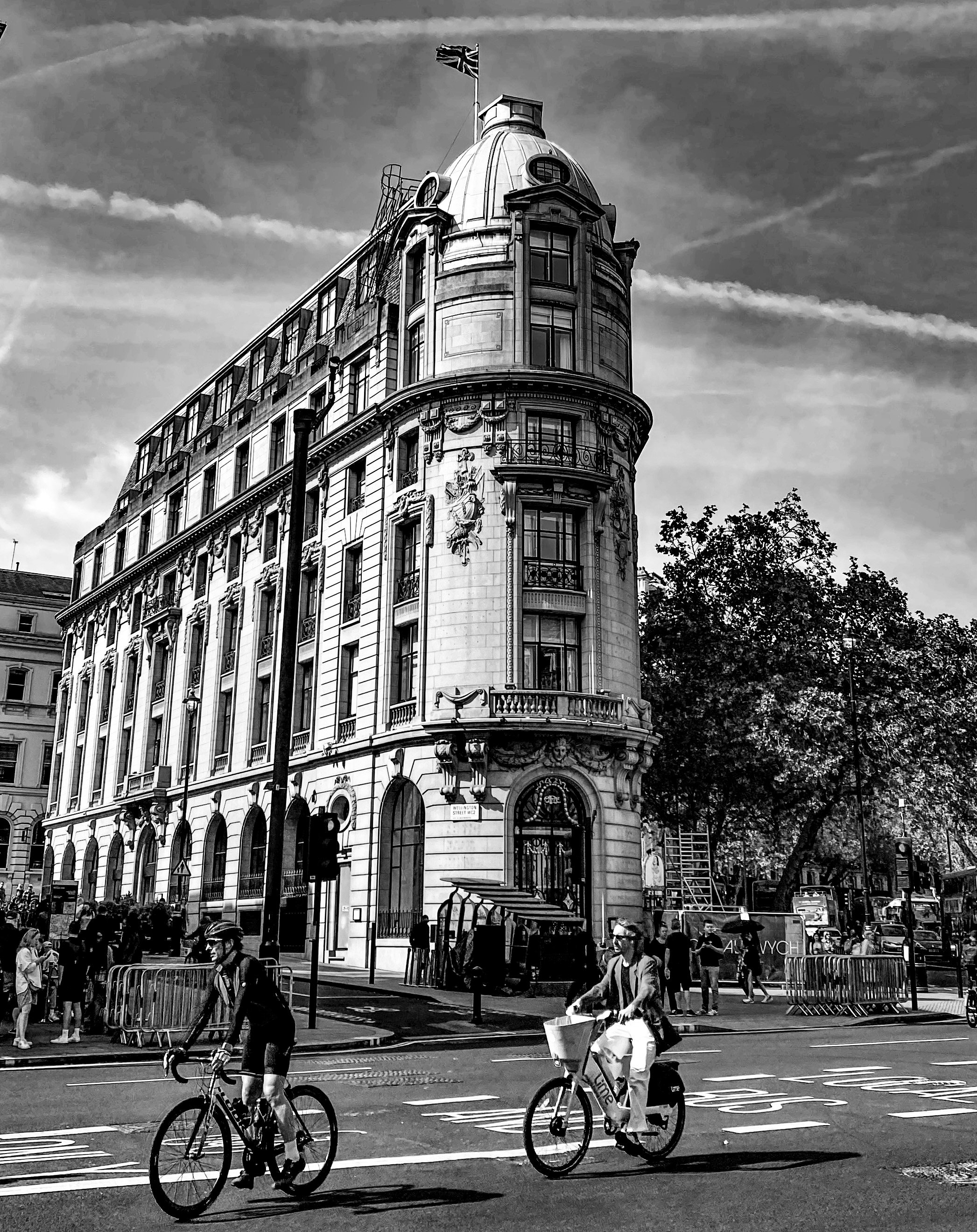 Nici Street 01.jpg