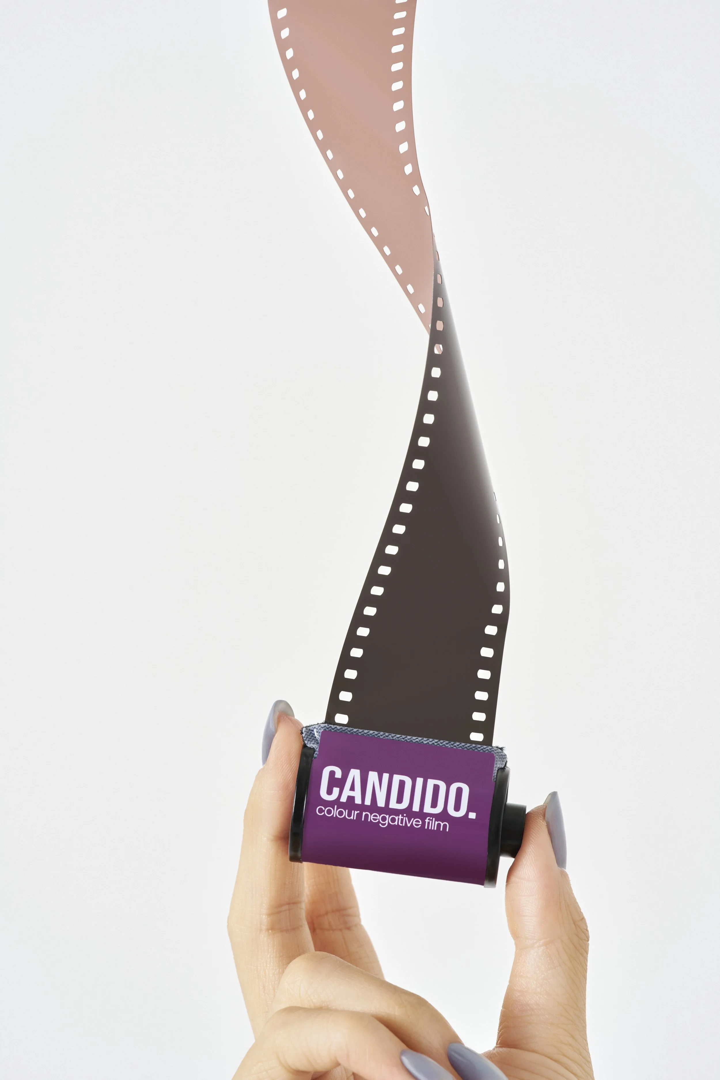 260503 - Candido 50 - Hand 2.jpg