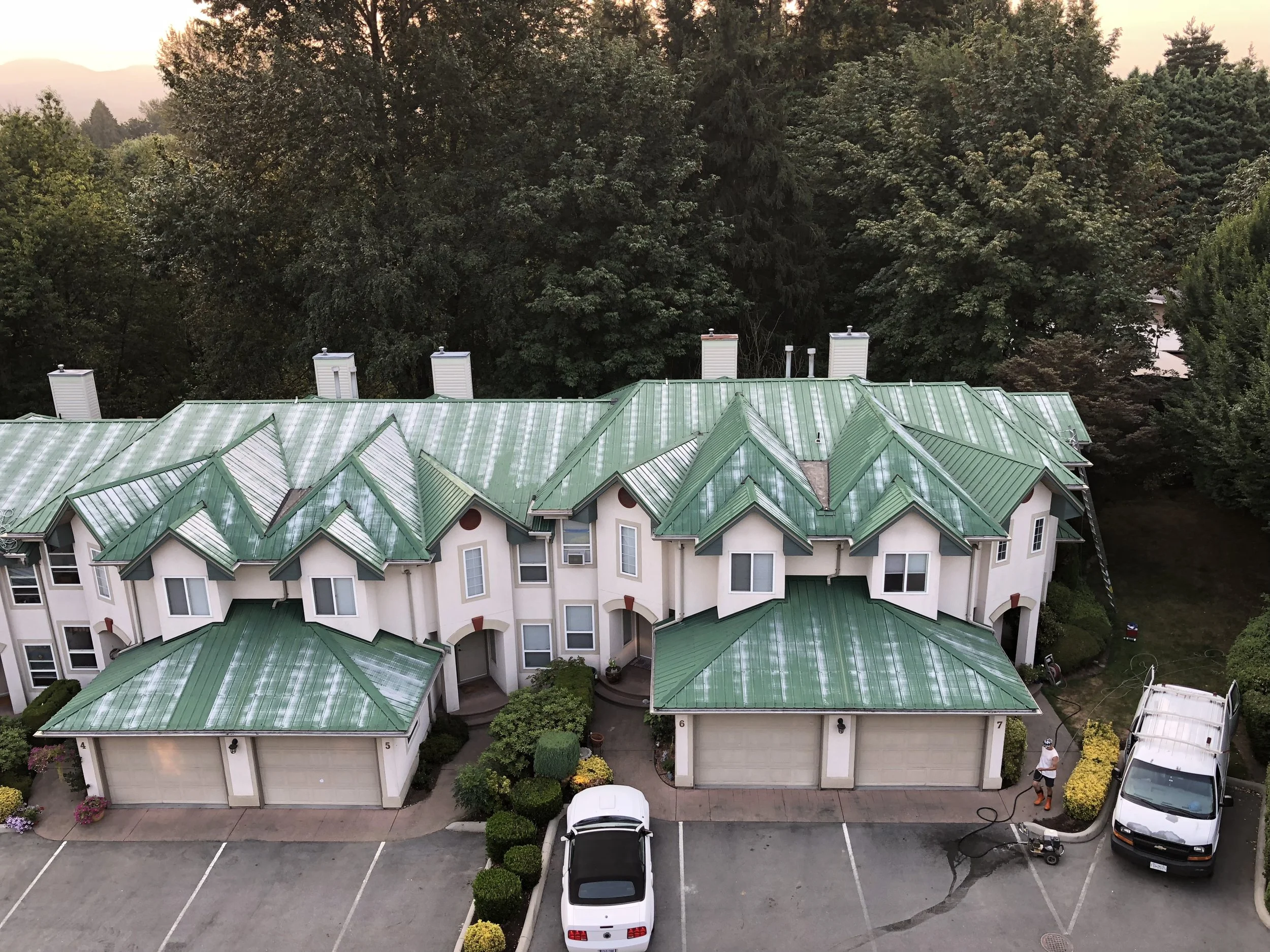 Strata Metal Roof Refinishing