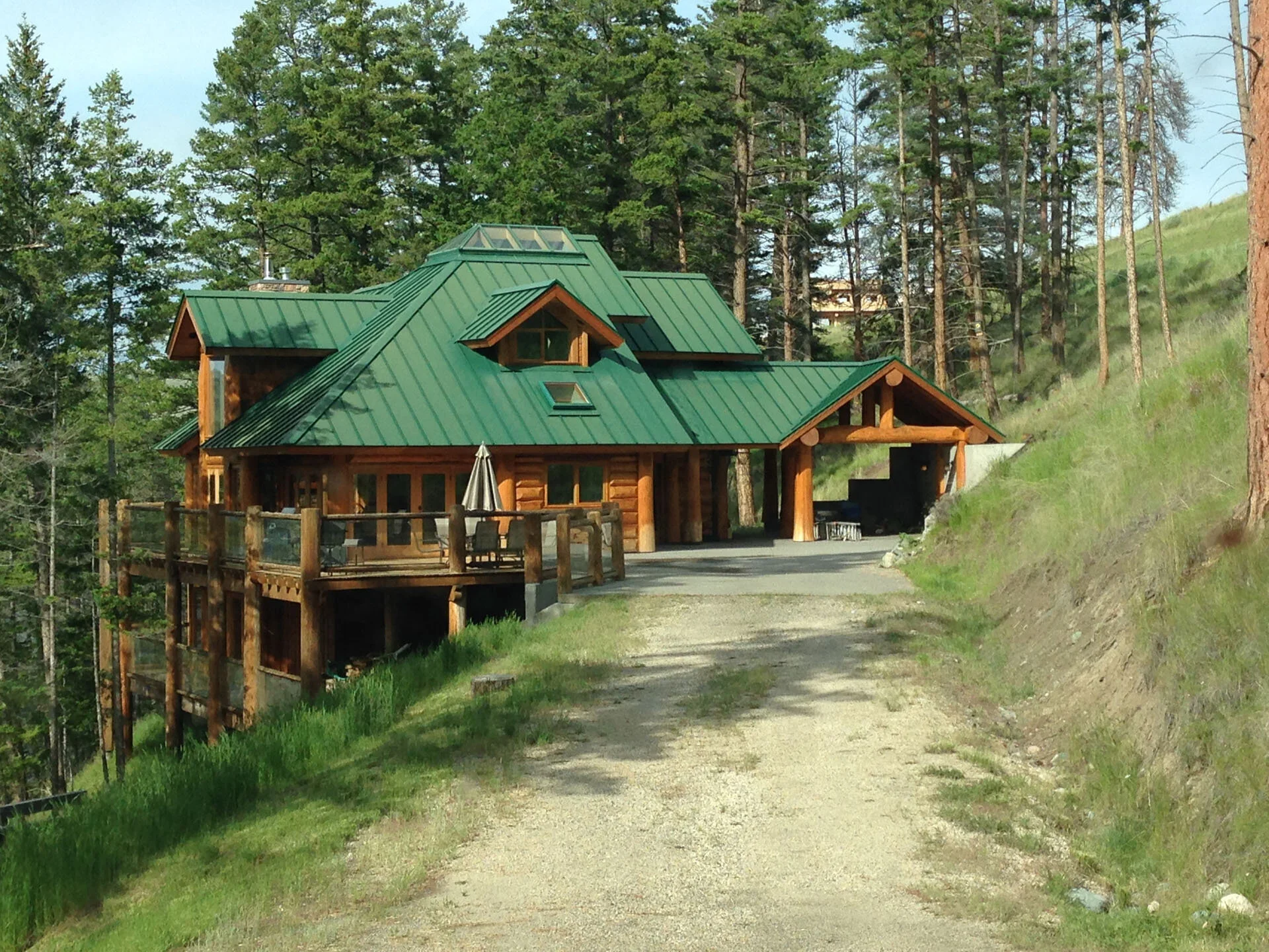Exterior wood log cabin 1.jpg