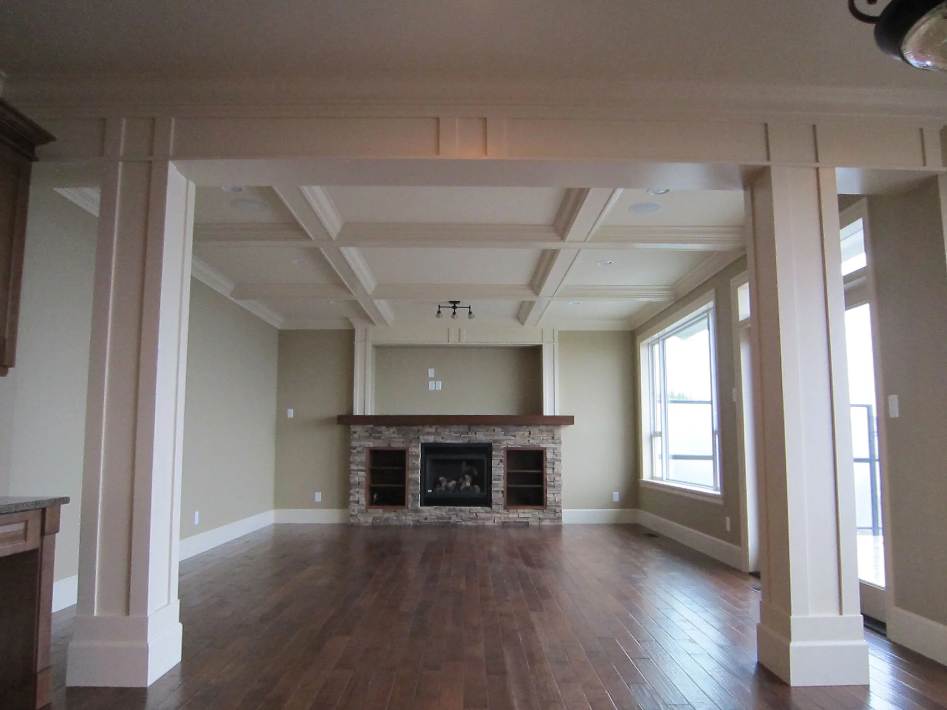 millwork-finishing-and-painting-abbotsford-bc9.jpg