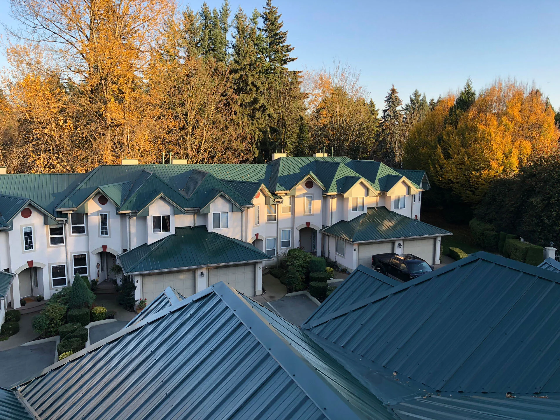 repainting-tin-roof-abbotsford19.jpg