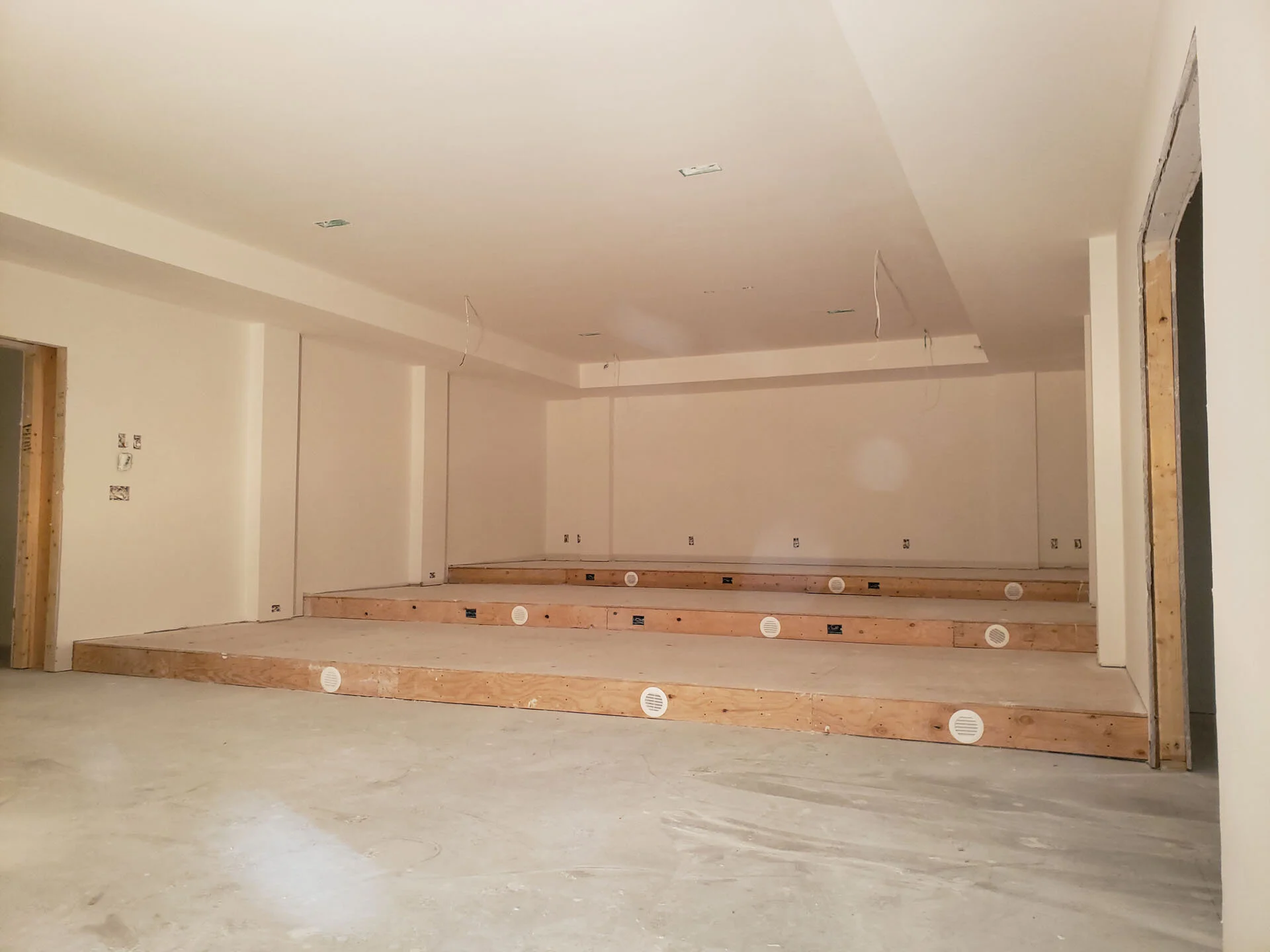 theatre 2.1.jpg