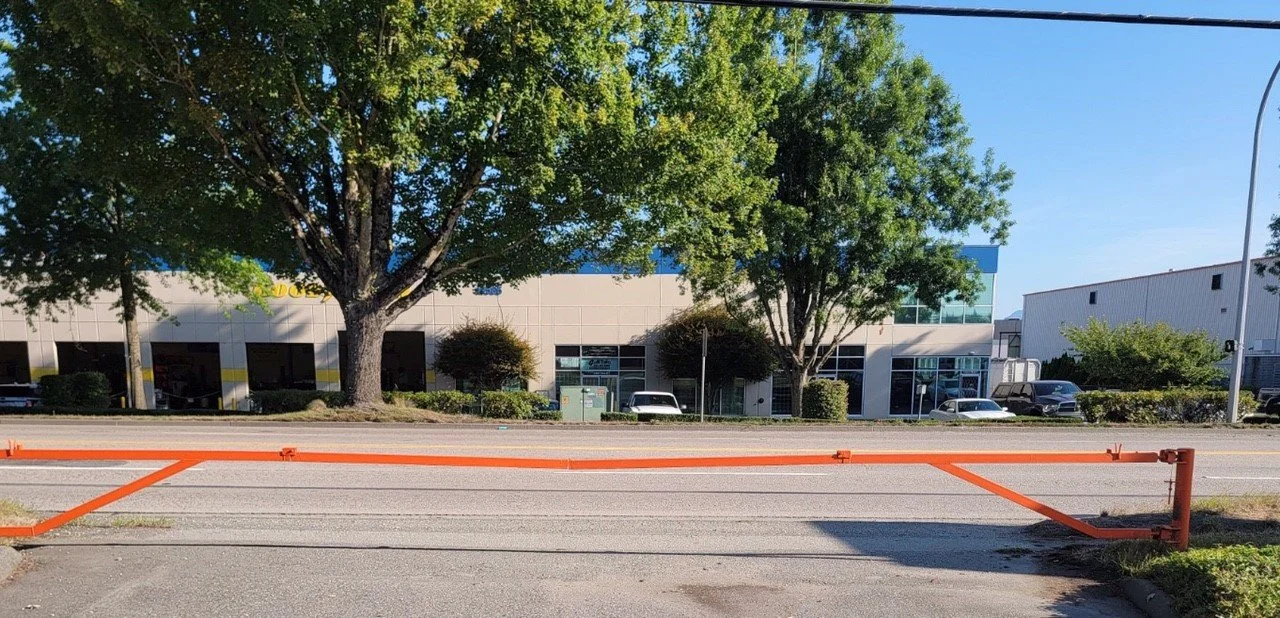 Painting Commercial Office Buildings: Enhancing Aesthetic and Functionality