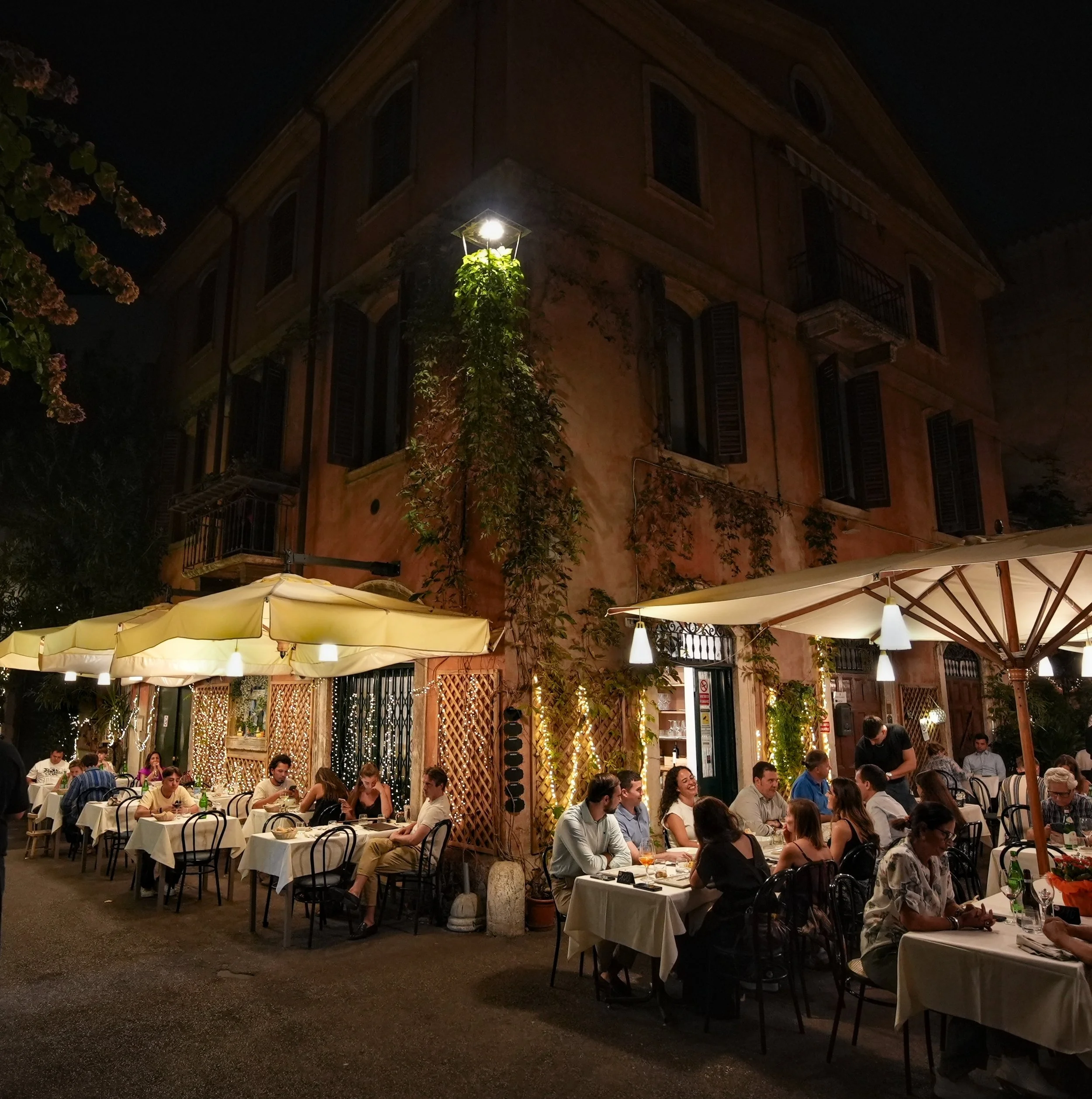 greppia exterior