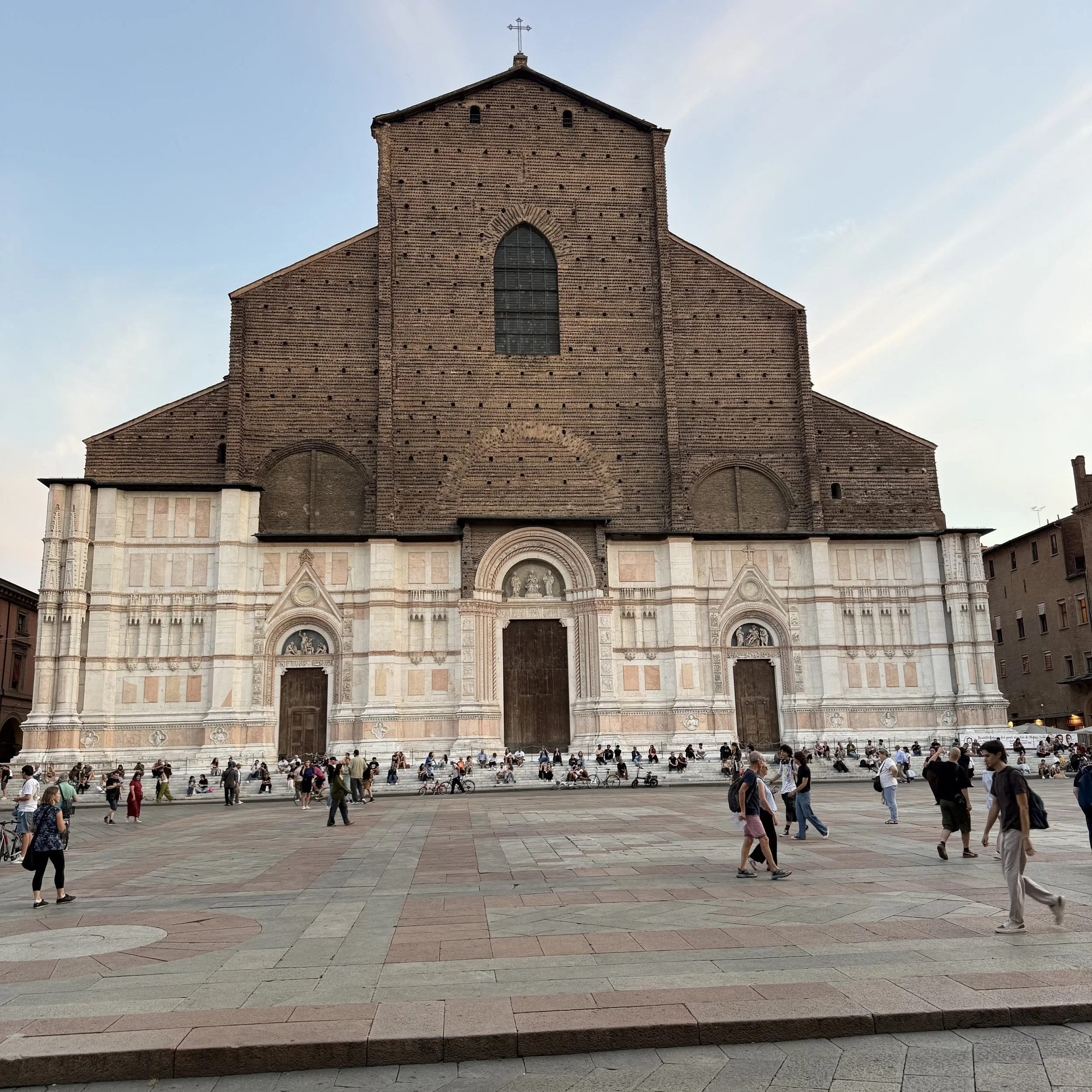 Basilica di San Petronio exterior
