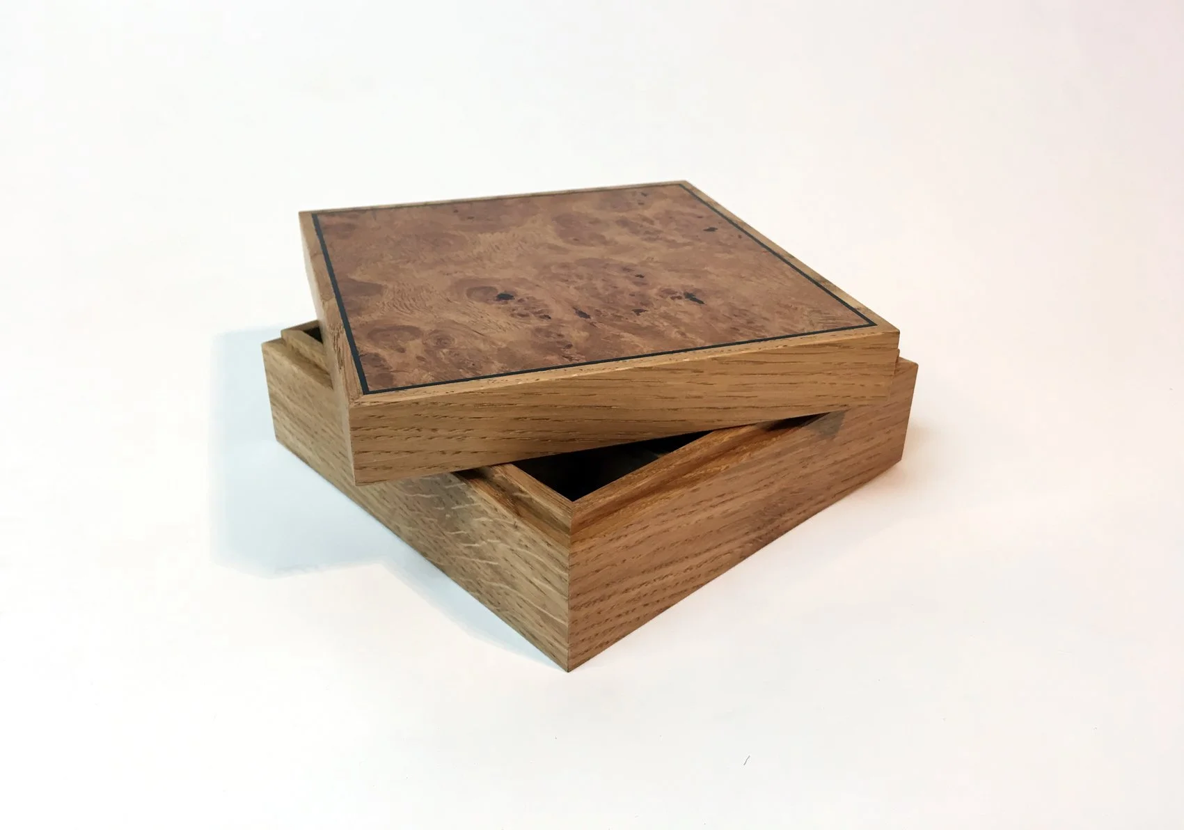 Box open 3 WEB.jpg