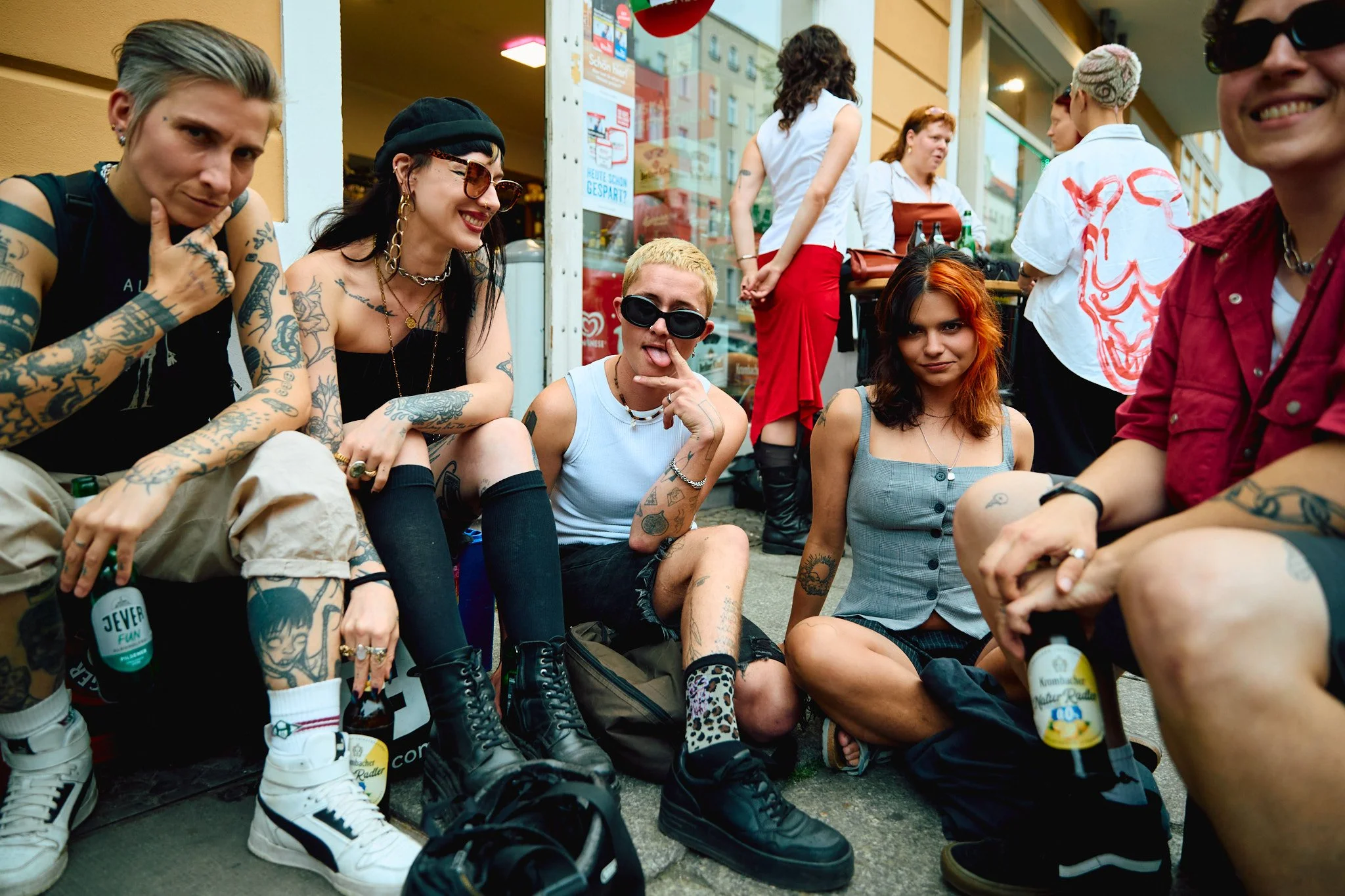 Queer Garden-BERLIN-TIPSYBEAR-LESBIAN-WEDS-_H2I8887.JPG