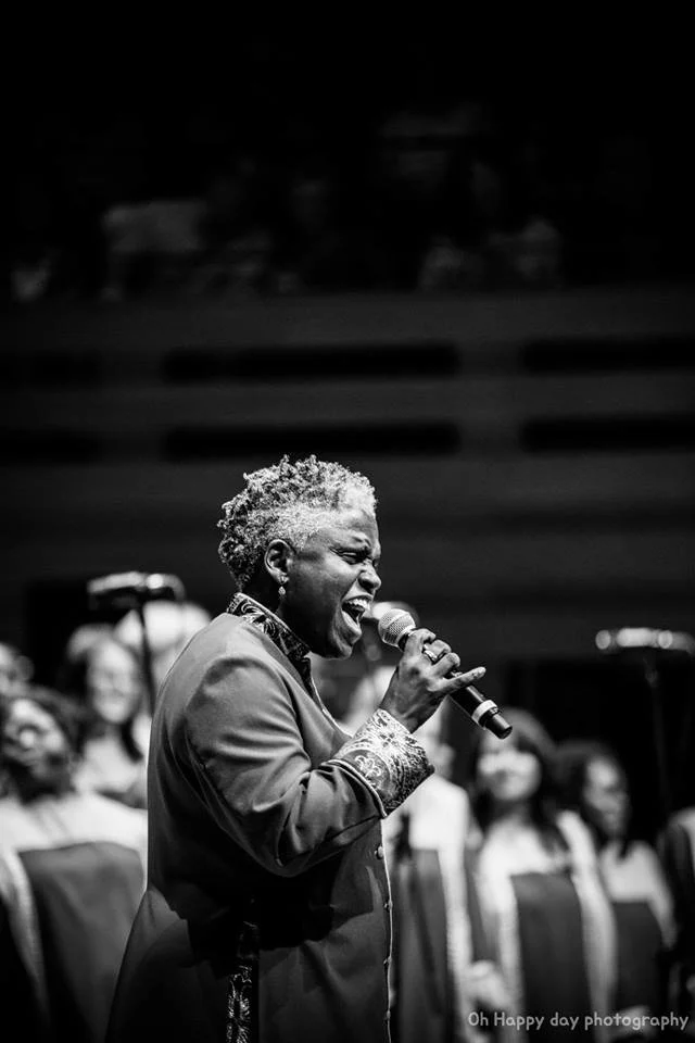 Karen Burke performing with the Toronto Mass Choir, Canada's gospel choir