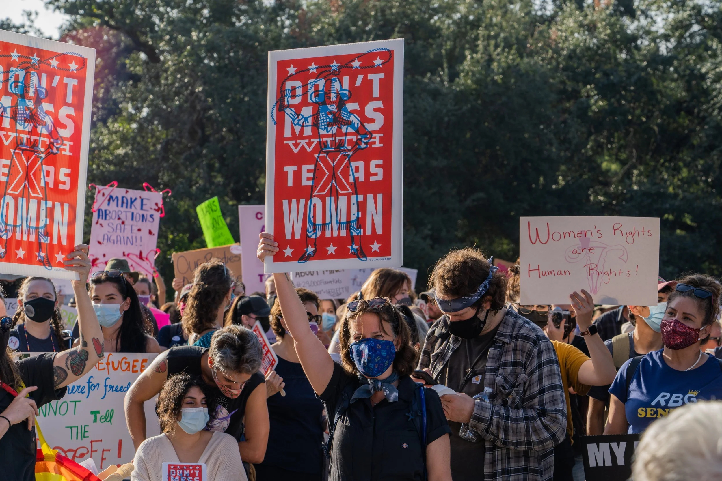 Sign _Dont Mess With Texas Women_ at Women_s Rally ATX 2021 by Joshua Mellin jdmellin@gmail.com @joshuamellin.jpg.jpg