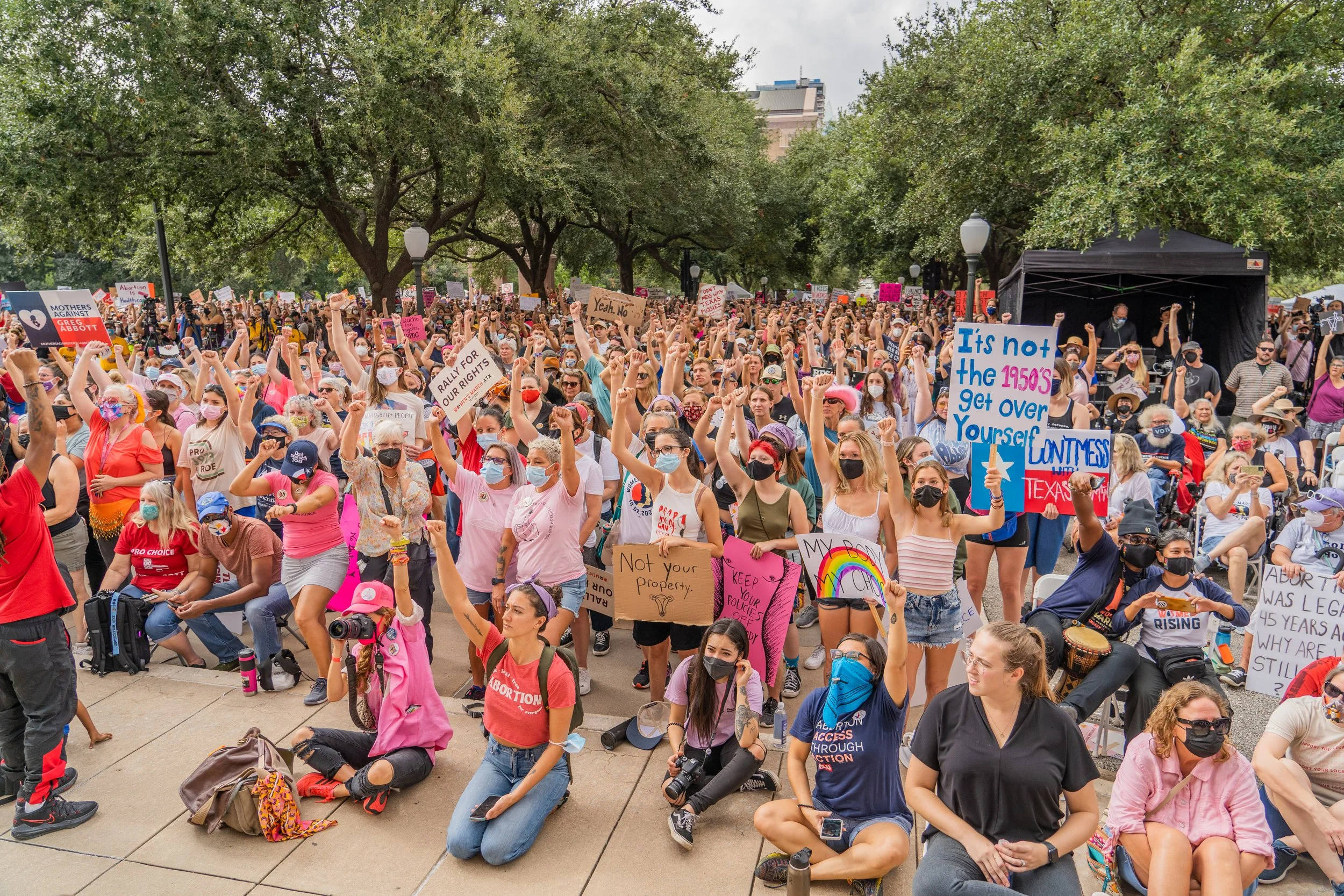 Crowd at Women_s Rally ATX 2021 by Joshua Mellin jdmellin@gmail.com @joshuamellin.jpg.jpg