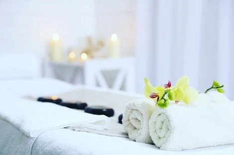 Yesterday the Ontario Government declared a province-wide state of emergency and announced a stay-at-home order to come into effect today at 12:01 a.m.

We want to inform you the current restrictions do not impact Massage Therapists' ability to provi