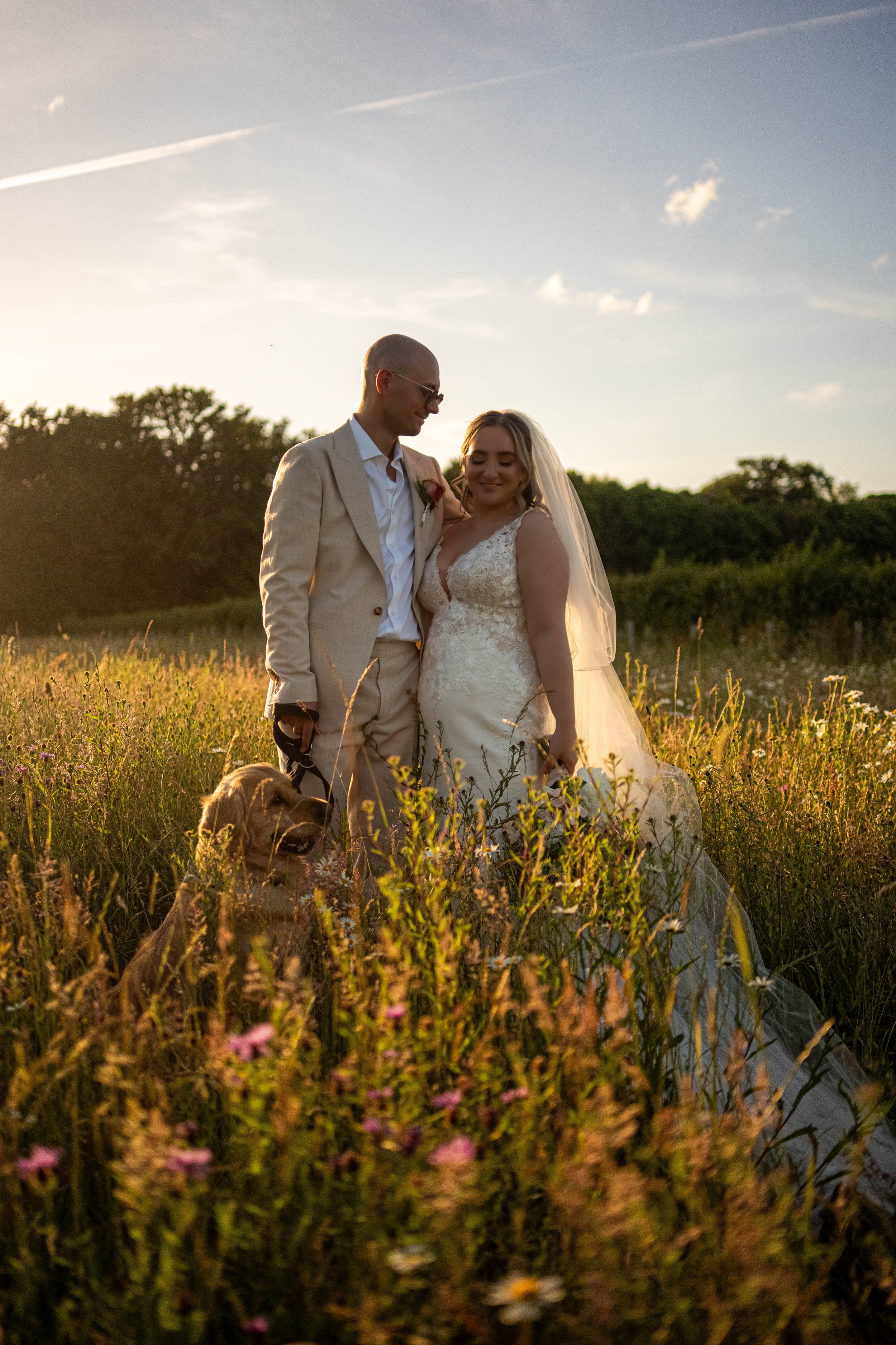 golden hour photography, golden hour shoot, married couple photos