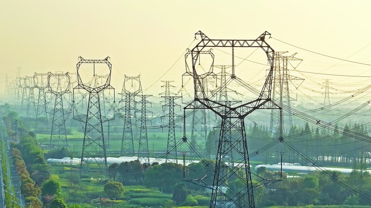 Power transmission lines