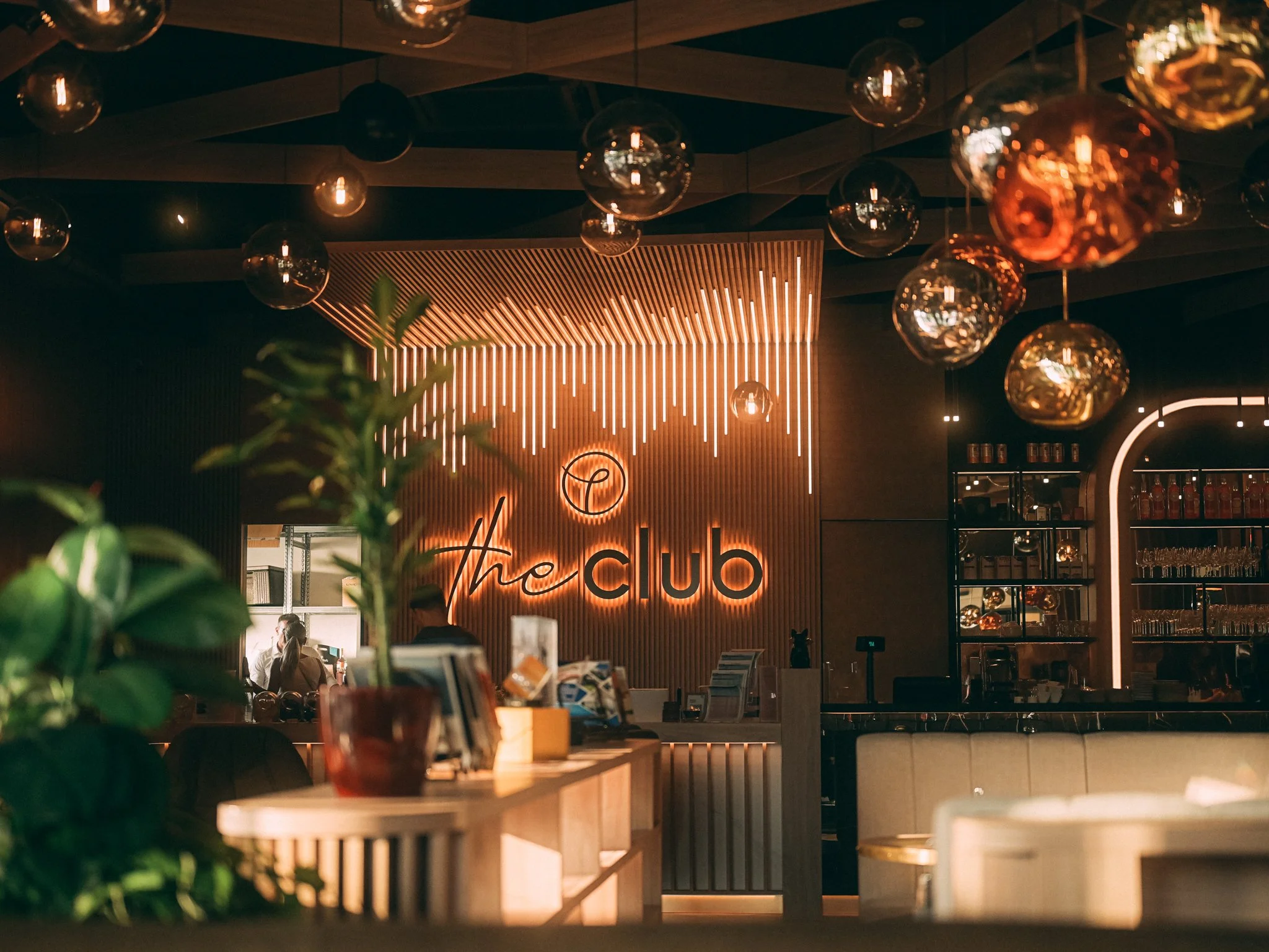 theclub-121.jpg