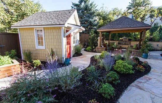 OUTDOOR LIVING 2.jpg