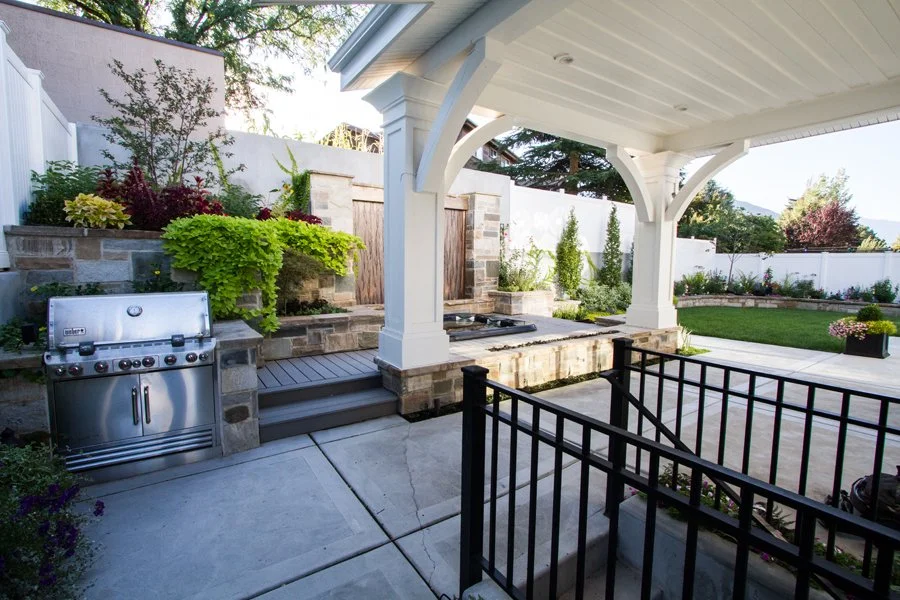outdoor living.jpg