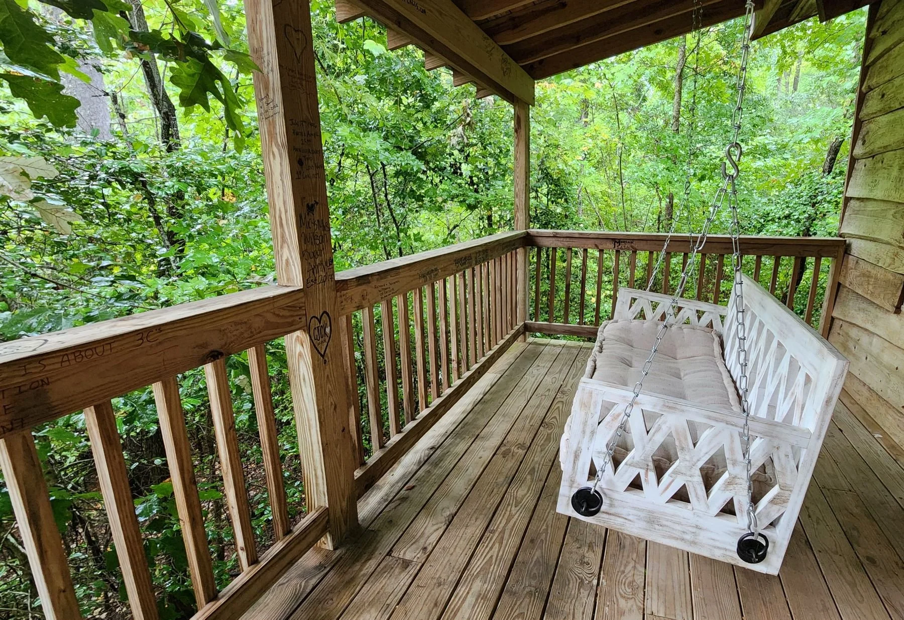 Listen to the sounds of nature. No traffic or sirens here.