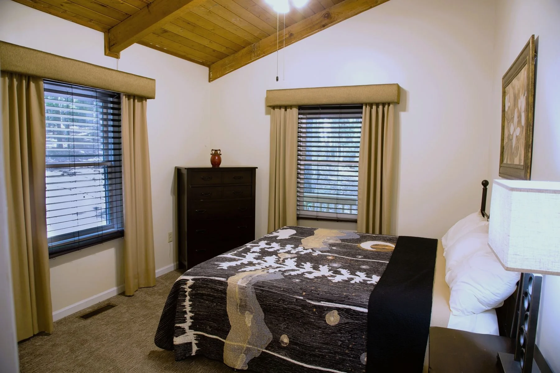 two-bedroom-family-cabin-bedroom-forrest-hills.JPG