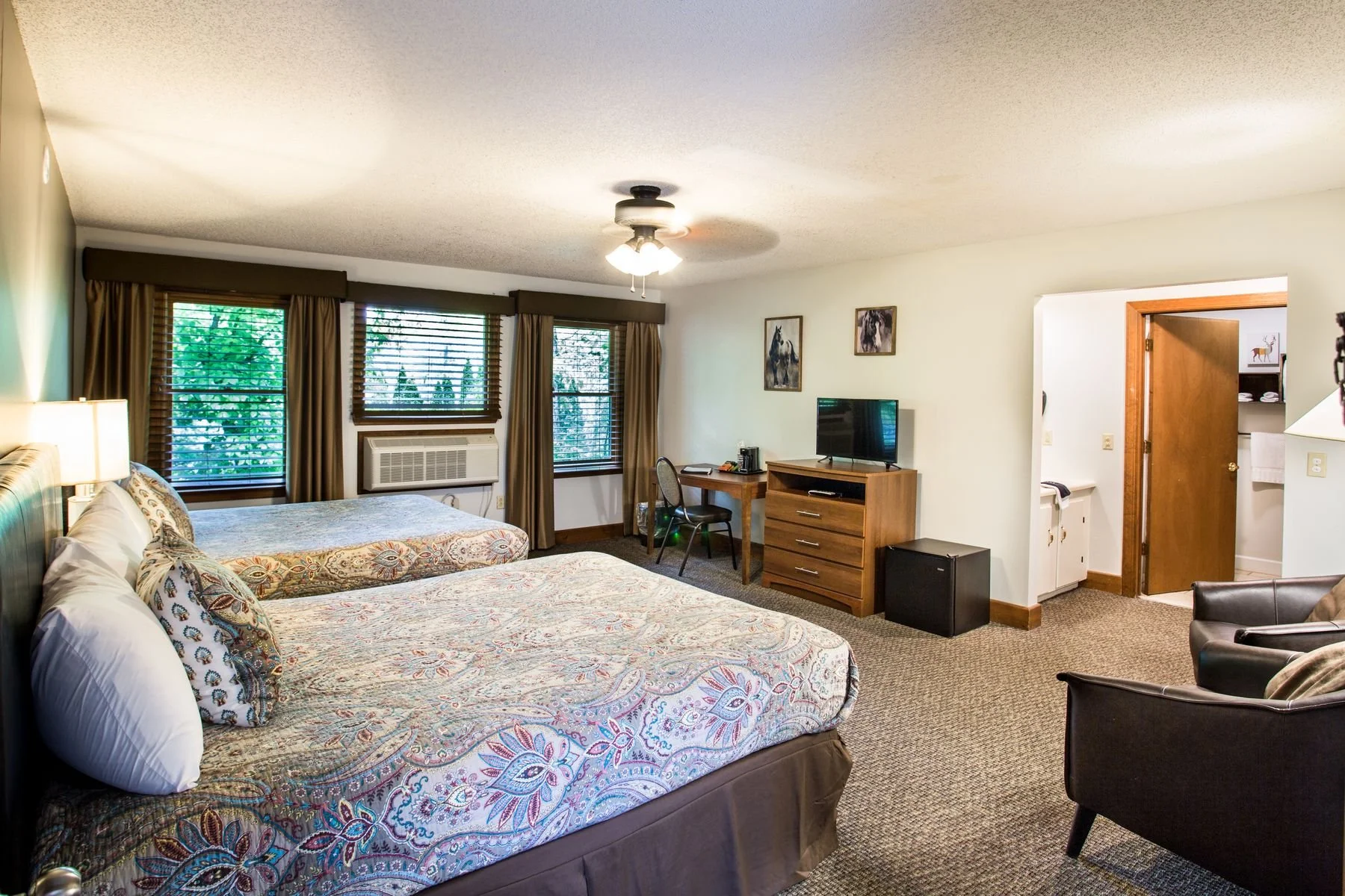 Room With Two Queen Beds