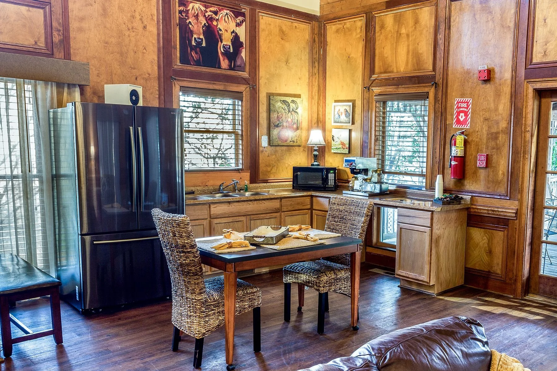 Kitchenette in the private hospitality room at Treetopper Lodge